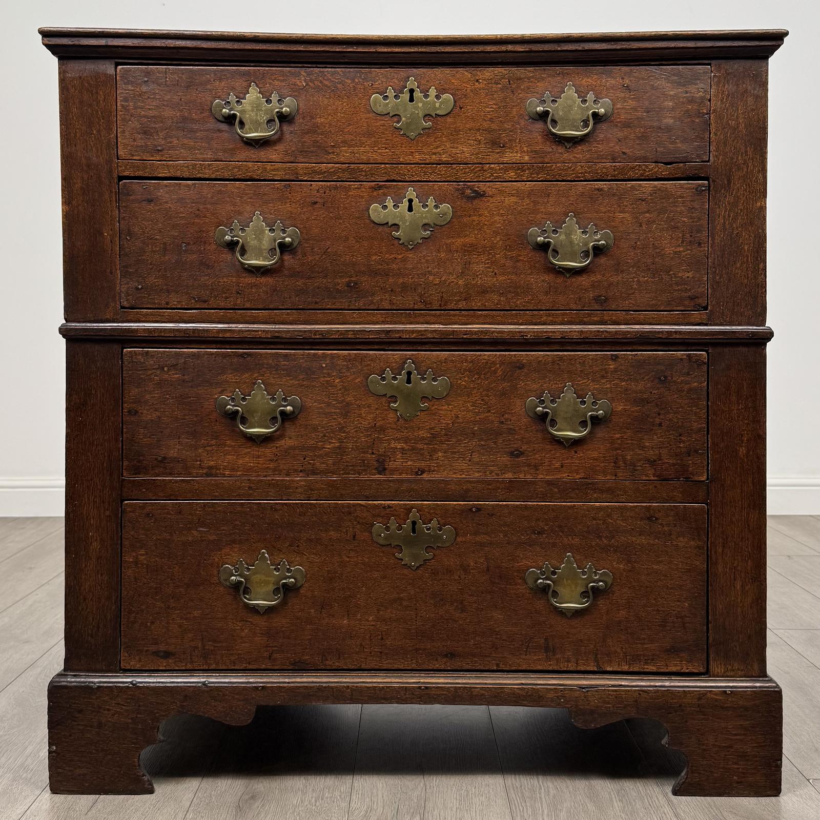 Antique 17th Century William & Mary Chest of Drawers in Oak (1 of 11) Antique 17th Century William & Mary Chest of Drawers in Oak (1 of 11)
