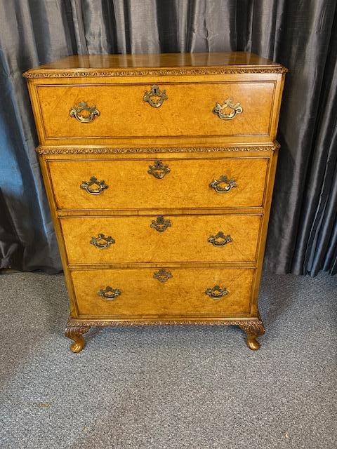Burr Walnut Chest of Drawers (1 of 5) Burr Walnut Chest of Drawers (1 of 5)