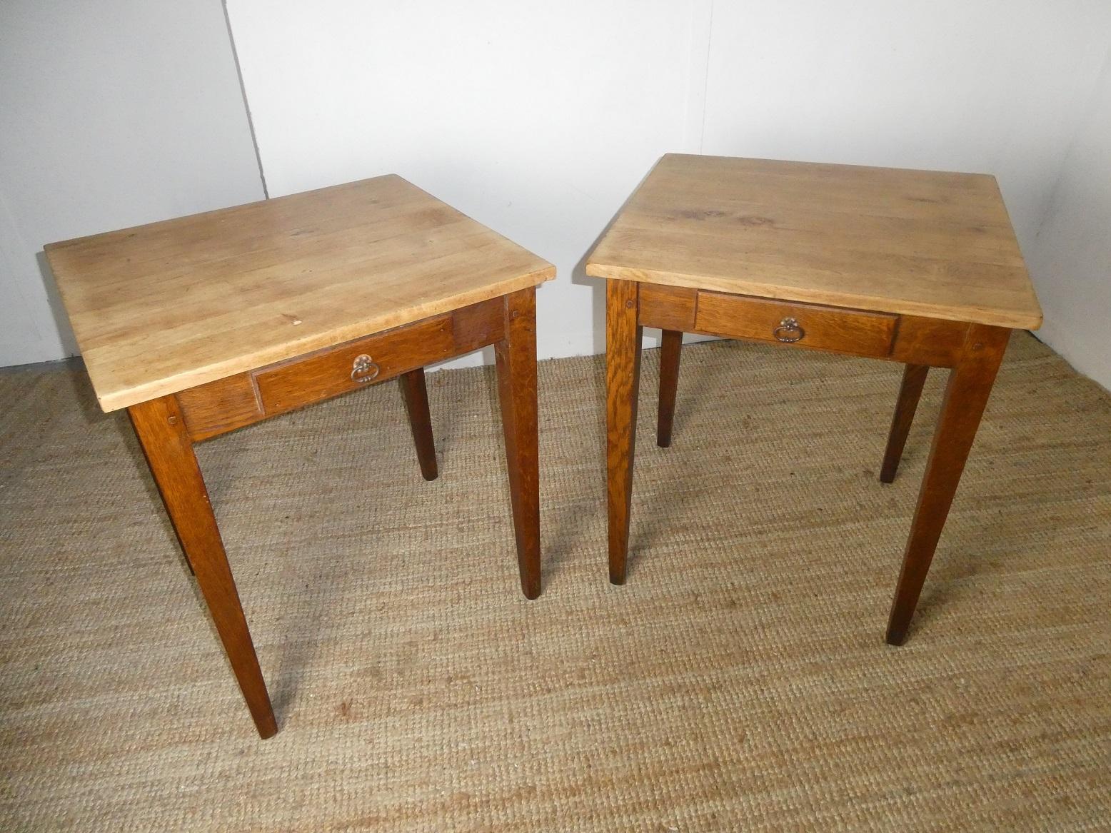 Pair of Oak Side Tables (1 of 8) Pair of Oak Side Tables (1 of 8)