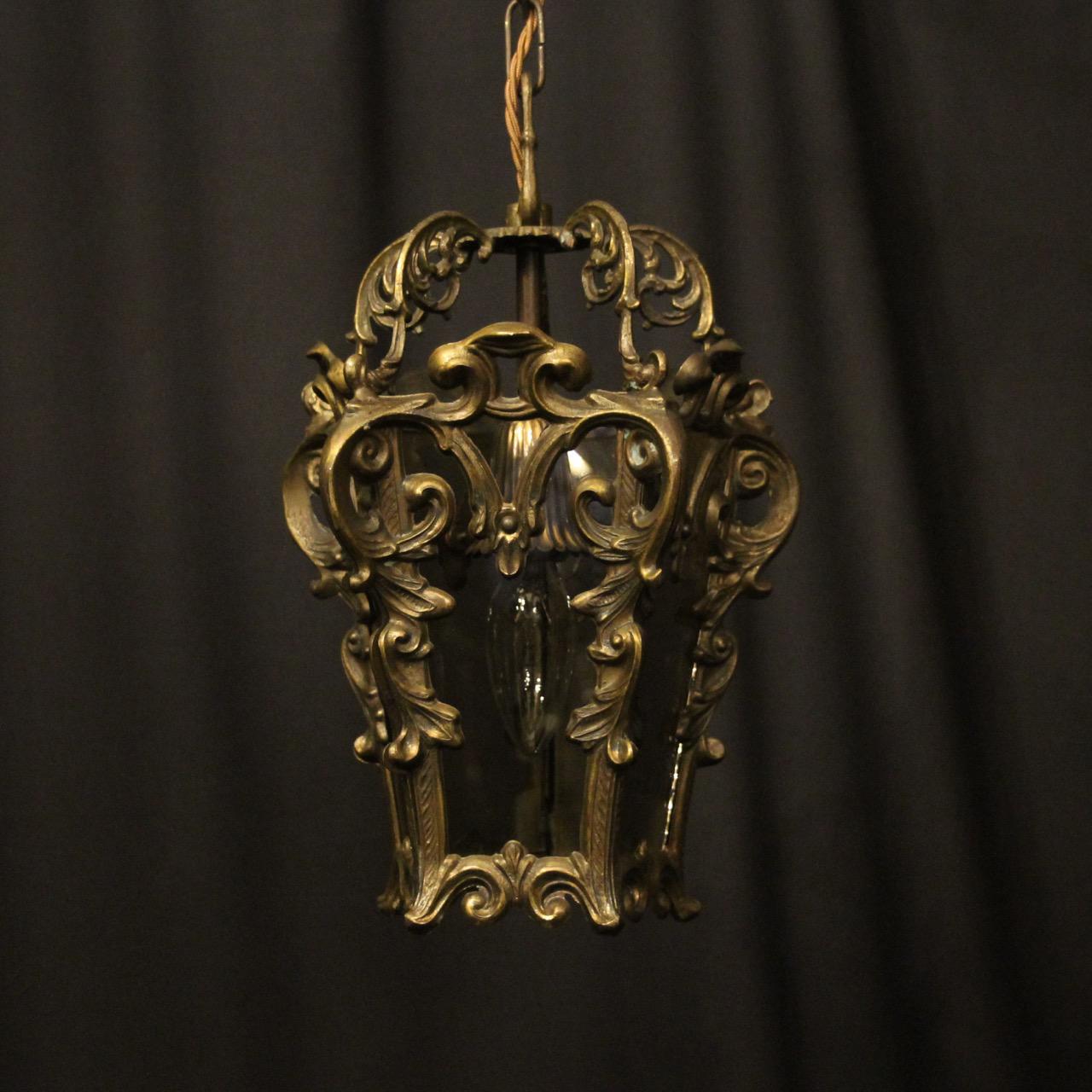 Italian Gilded Brass Single Light Lantern (1 of 10) Italian Gilded Brass Single Light Lantern (1 of 10)