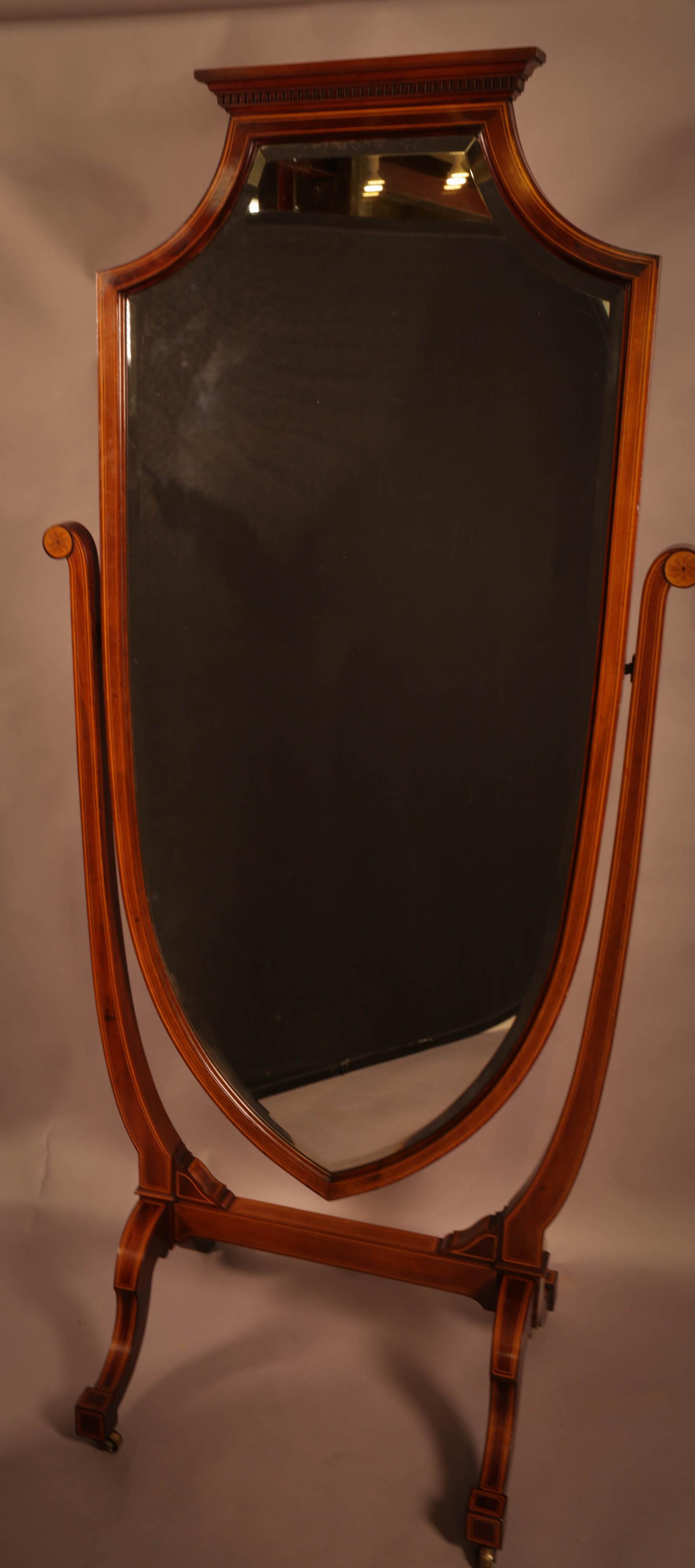 A Late Victorian Cheval Mirror (1 of 7) A Late Victorian Cheval Mirror (1 of 7)