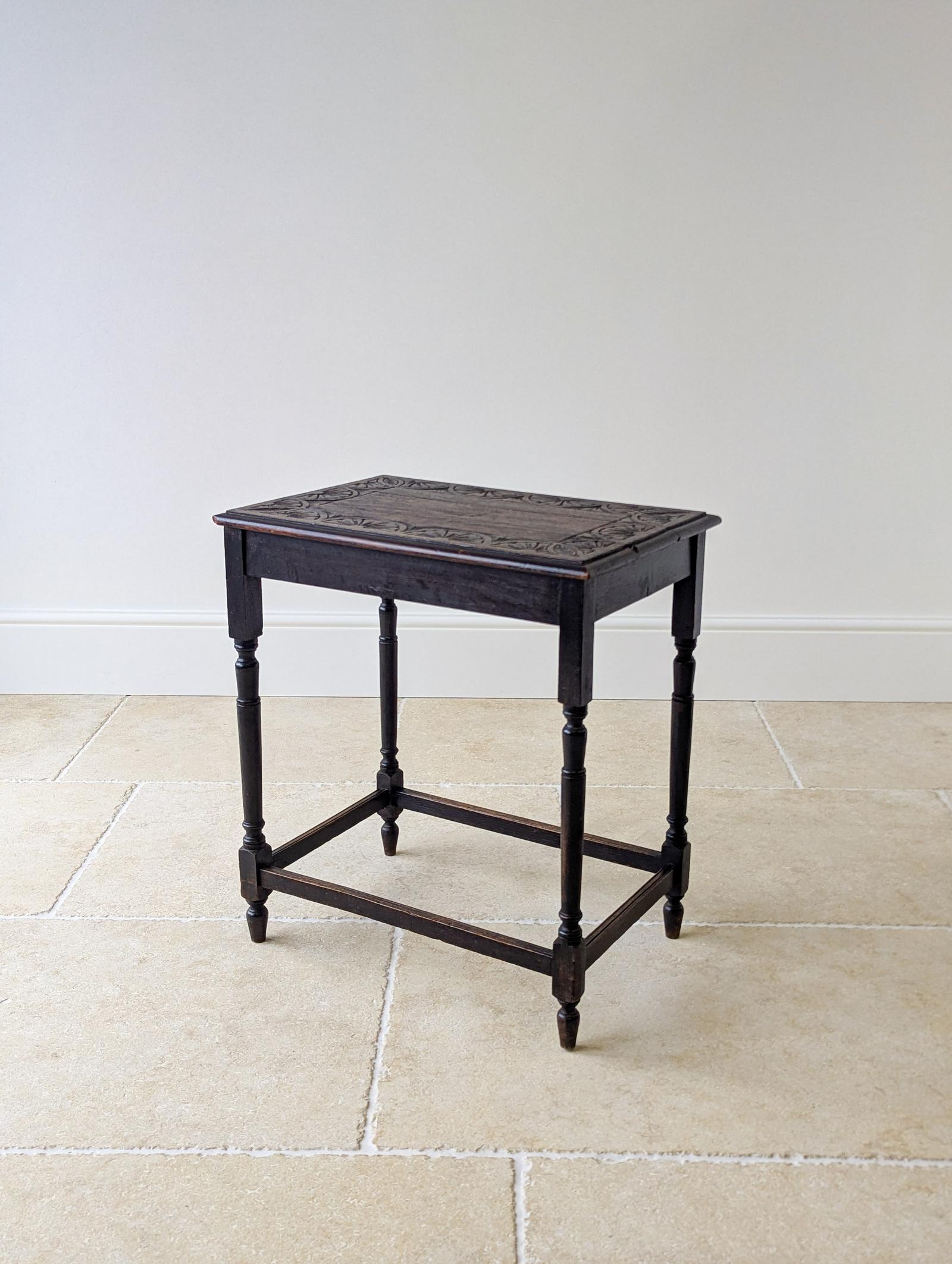 Antique Edwardian Carved Oak Occasional Table c.1910 (1 of 16) Antique Edwardian Carved Oak Occasional Table c.1910 (1 of 16)