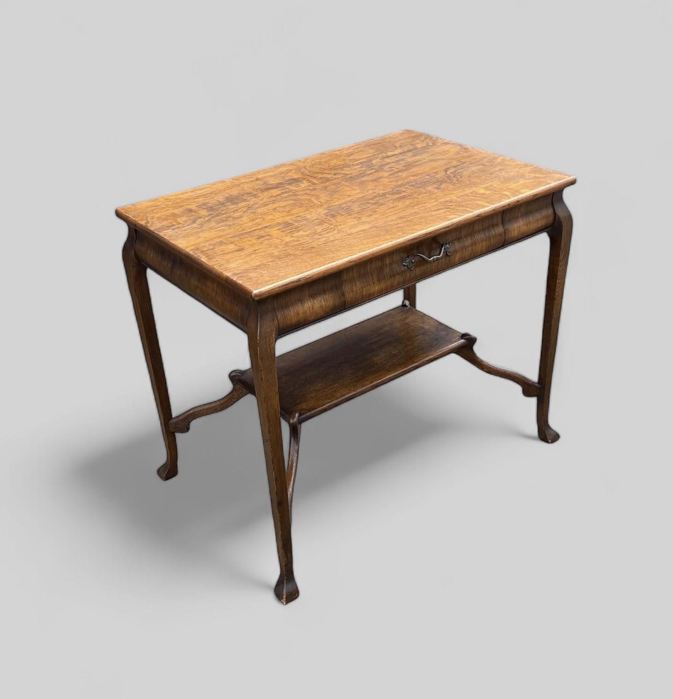 Oak Centre Table (1 of 7)