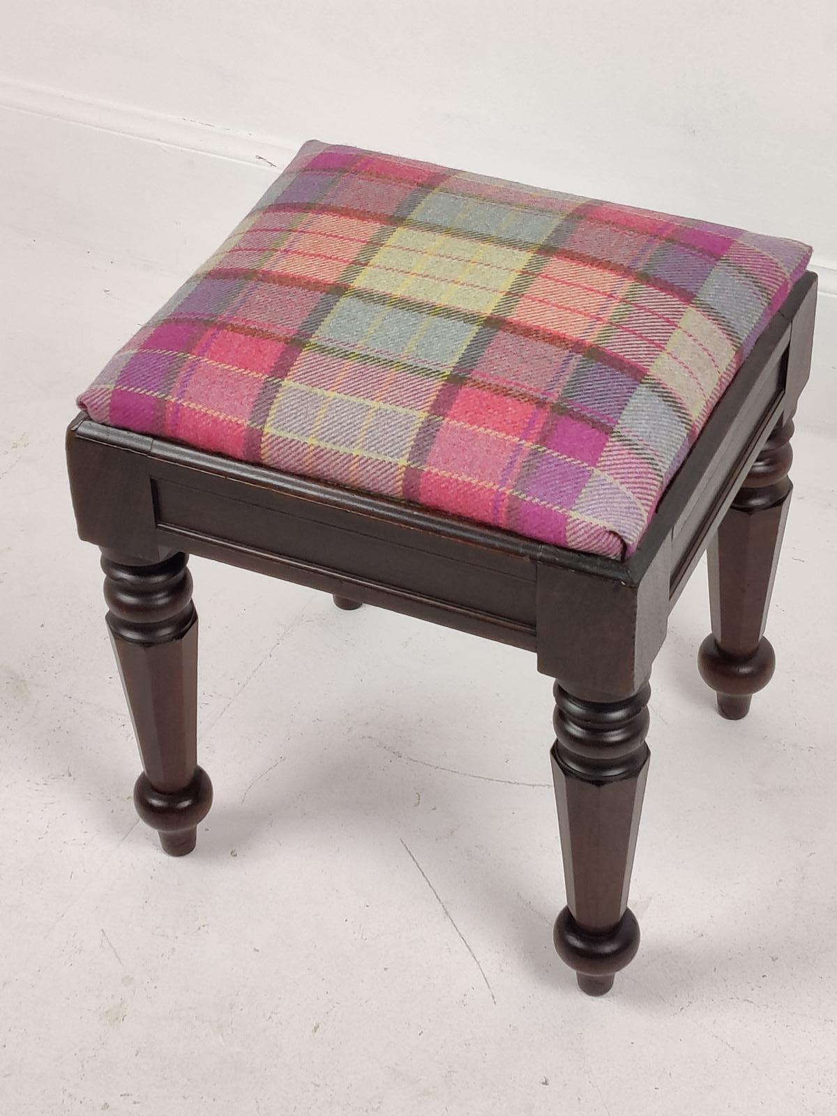 Antique Stool - William IV (1 of 7) Antique Stool - William IV (1 of 7)