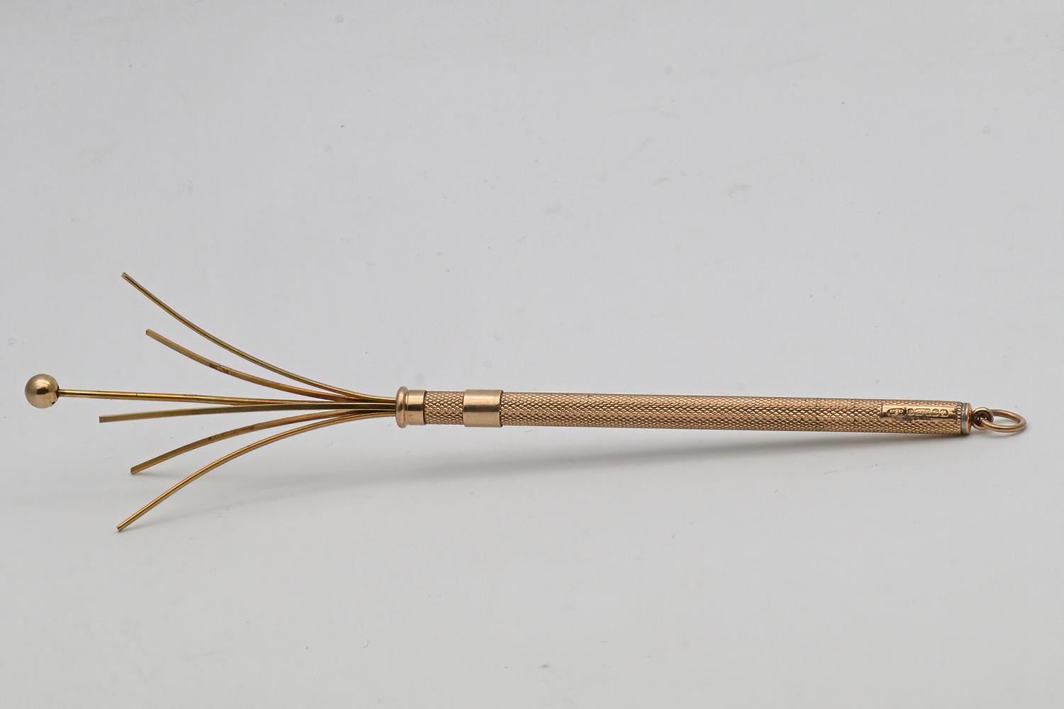 Retro & Vintage Gold Cocktail Stirrer 1950 (1 of 3) Retro & Vintage Gold Cocktail Stirrer 1950 (1 of 3)