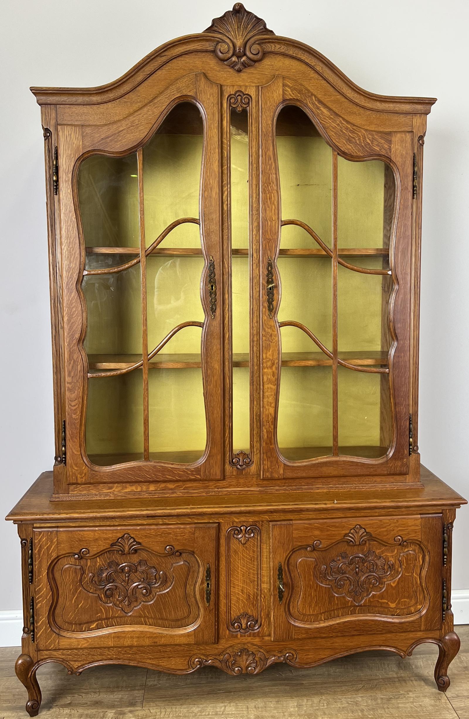 Bookcase Vintage French Display Cabinet Oak Carved (1 of 13) Bookcase Vintage French Display Cabinet Oak Carved (1 of 13)