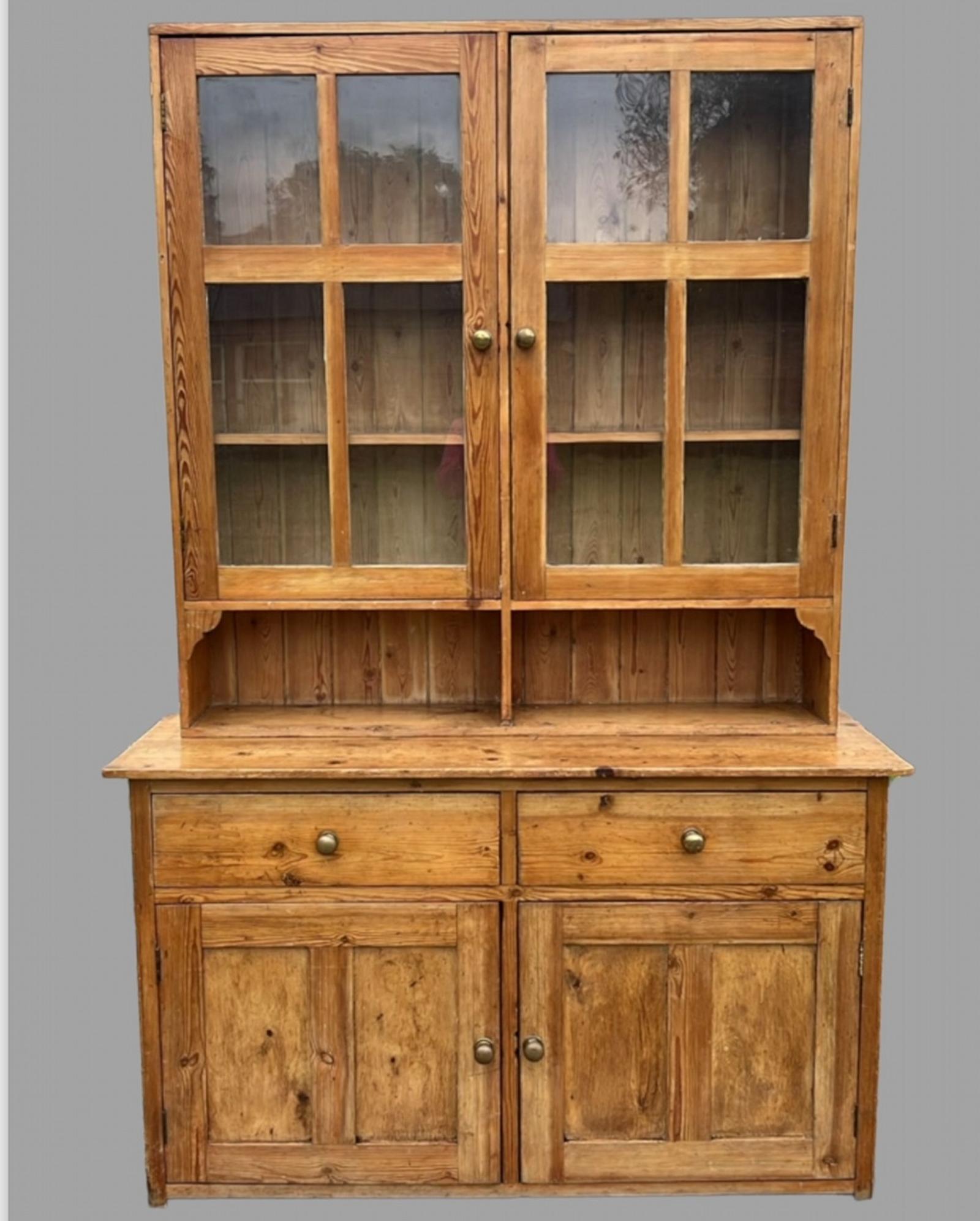 Early 20th Century Pine Dresser with Glazed Top (1 of 6) Early 20th Century Pine Dresser with Glazed Top (1 of 6)