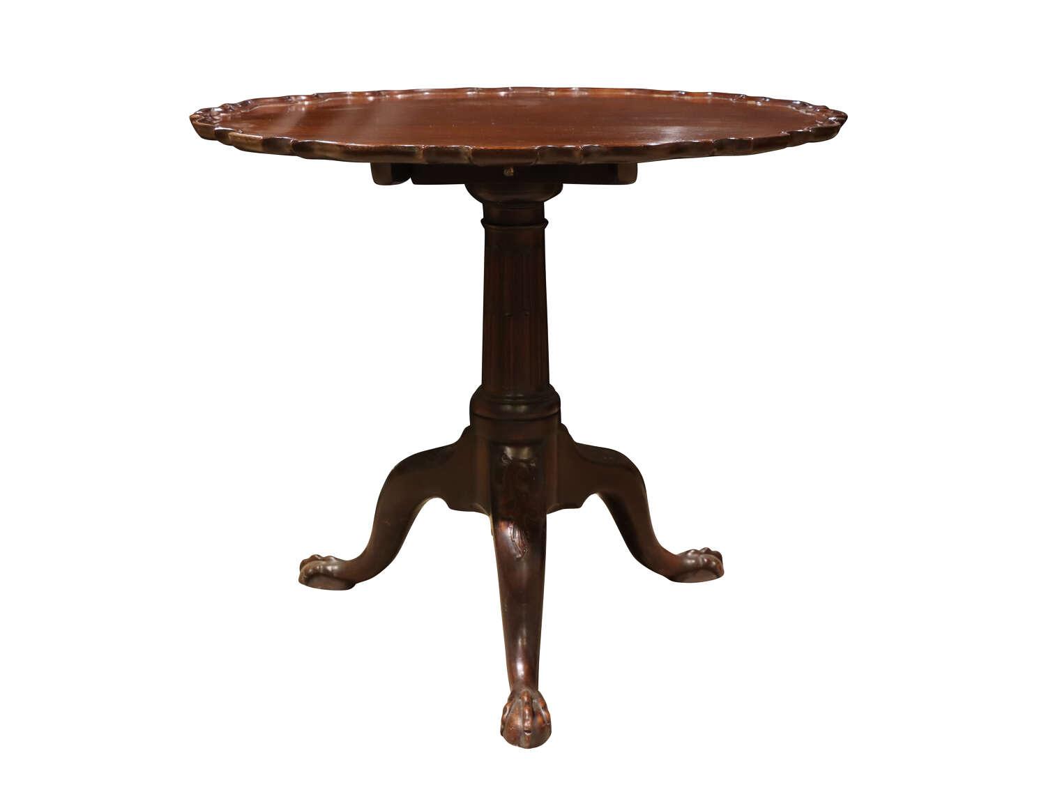 Antique Mahogany Tilt-top Tripod Table with Piecrust Edge c.1780 (1 of 5)