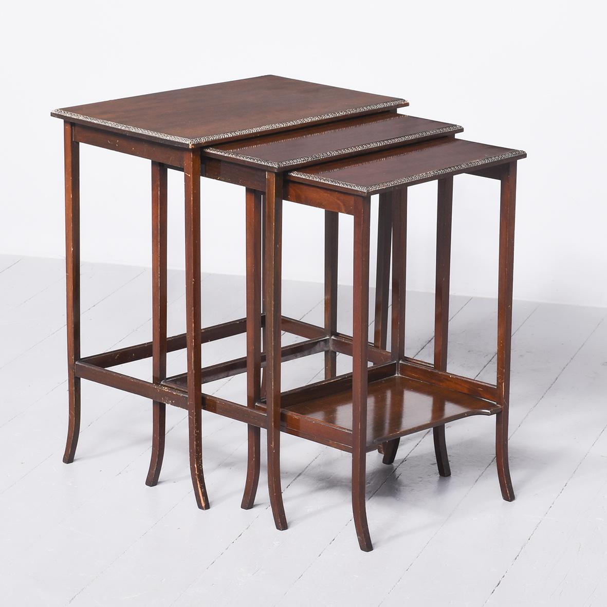 Georgian Style Mahogany Nest of Three Tables c.1910 (1 of 5)