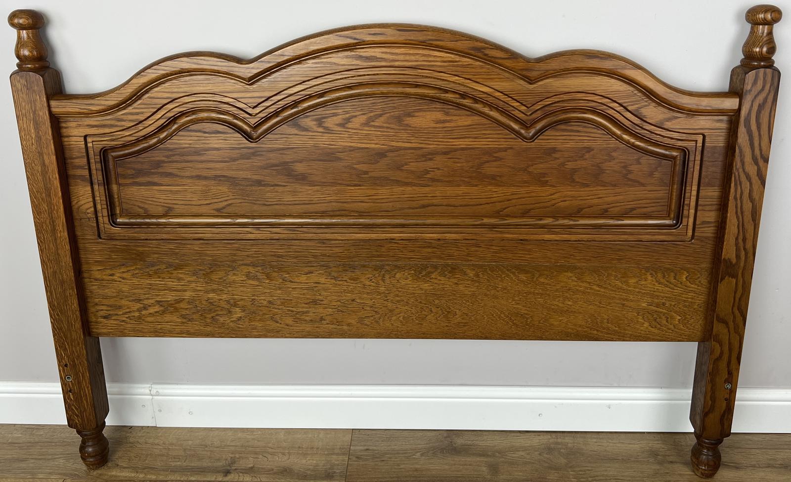 Headboard Vintage French Style Oak Double Bed Carved Headboard (1 of 8) Headboard Vintage French Style Oak Double Bed Carved Headboard (1 of 8)