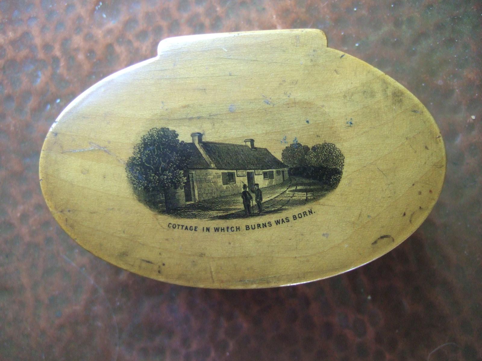 Mauchline Ware Oval Spool Holder with Image of Burns Cottage (1 of 6) Mauchline Ware Oval Spool Holder with Image of Burns Cottage (1 of 6)