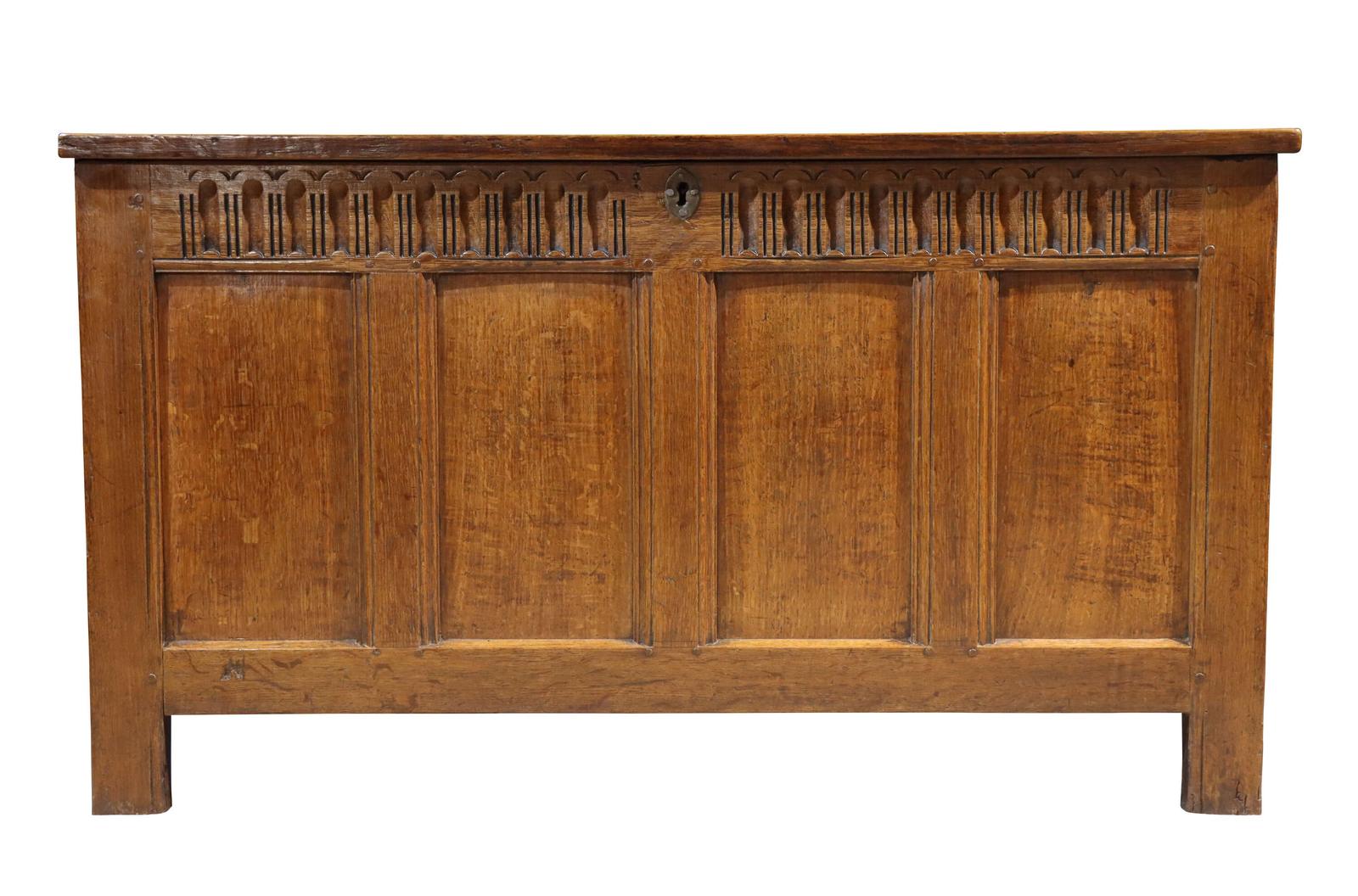 18th Century Oak Panelled Coffer with Candle Box c.1780 (1 of 5)