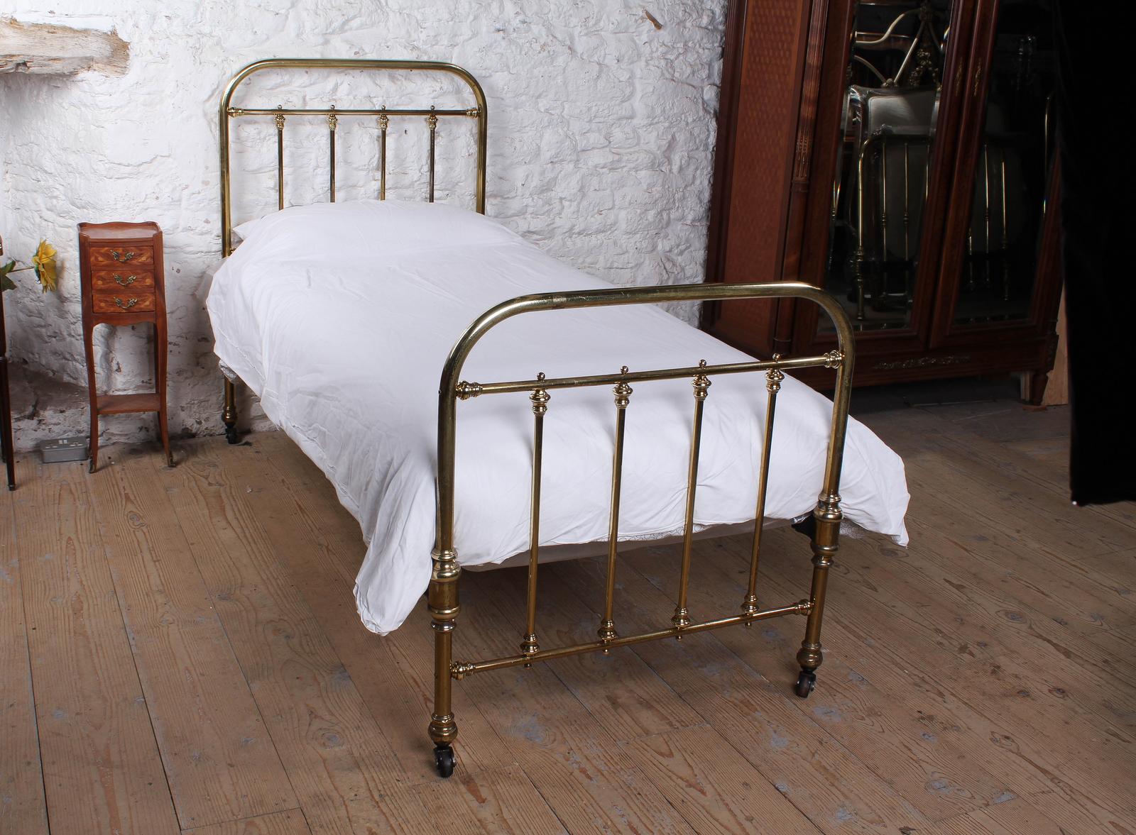 Super Attractive All Brass Single Bed (1 of 8)