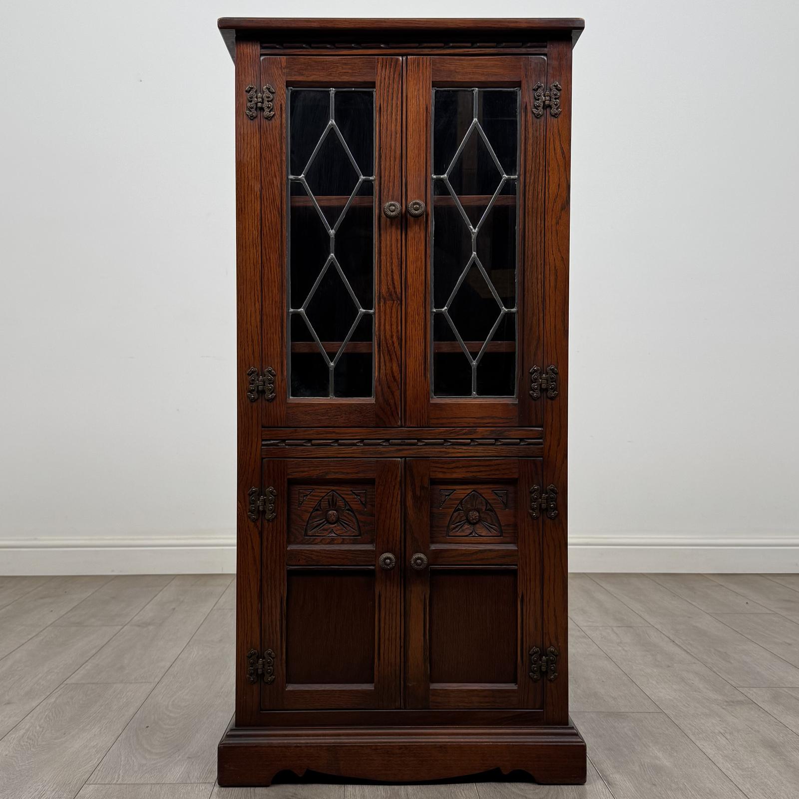 Vintage 20th Century Fitted Oak Cabinet By Old Charm (1 of 12) Vintage 20th Century Fitted Oak Cabinet By Old Charm (1 of 12)