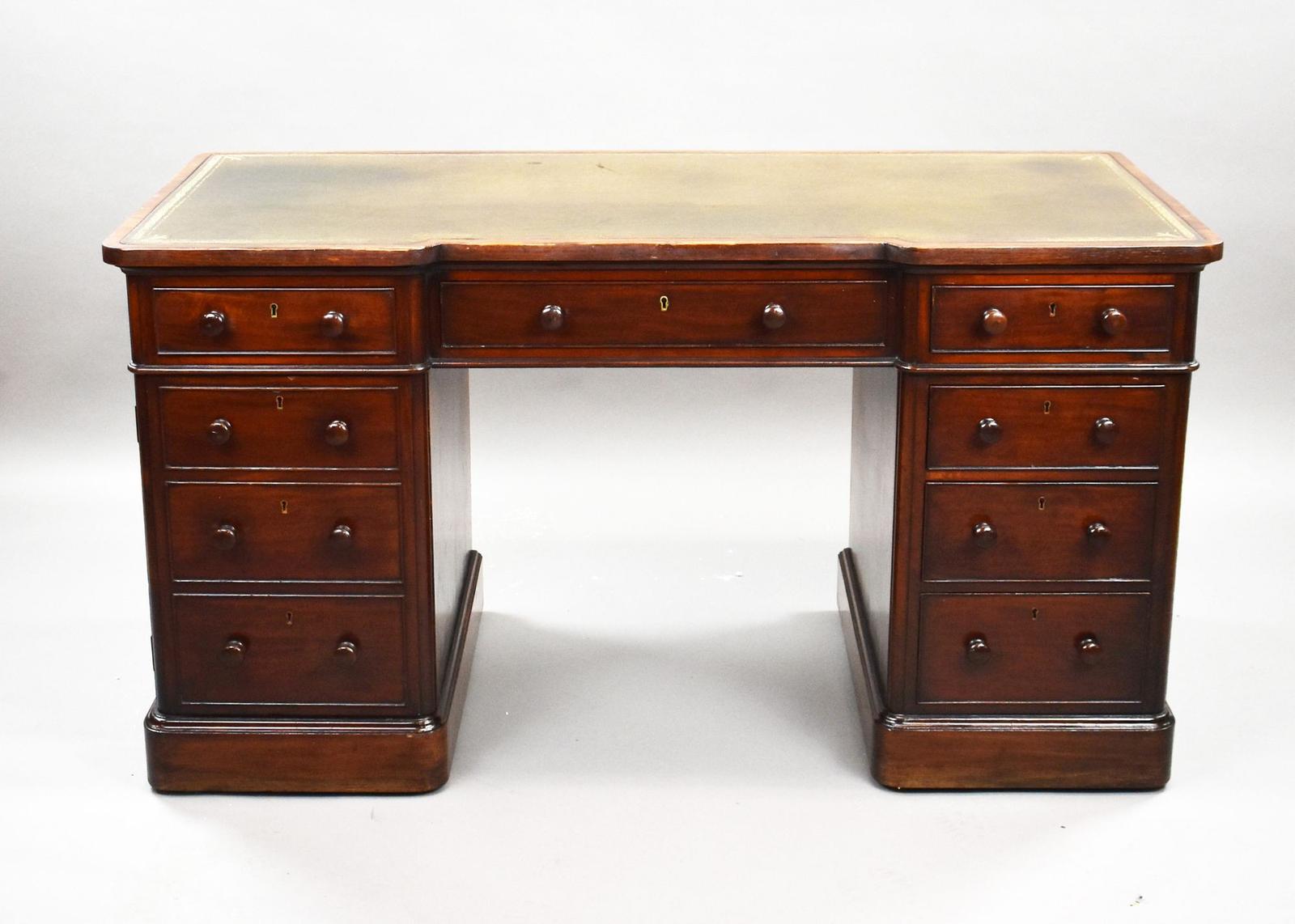 Edwards & Roberts Victorian Mahogany Pedestal Desk (1 of 9)