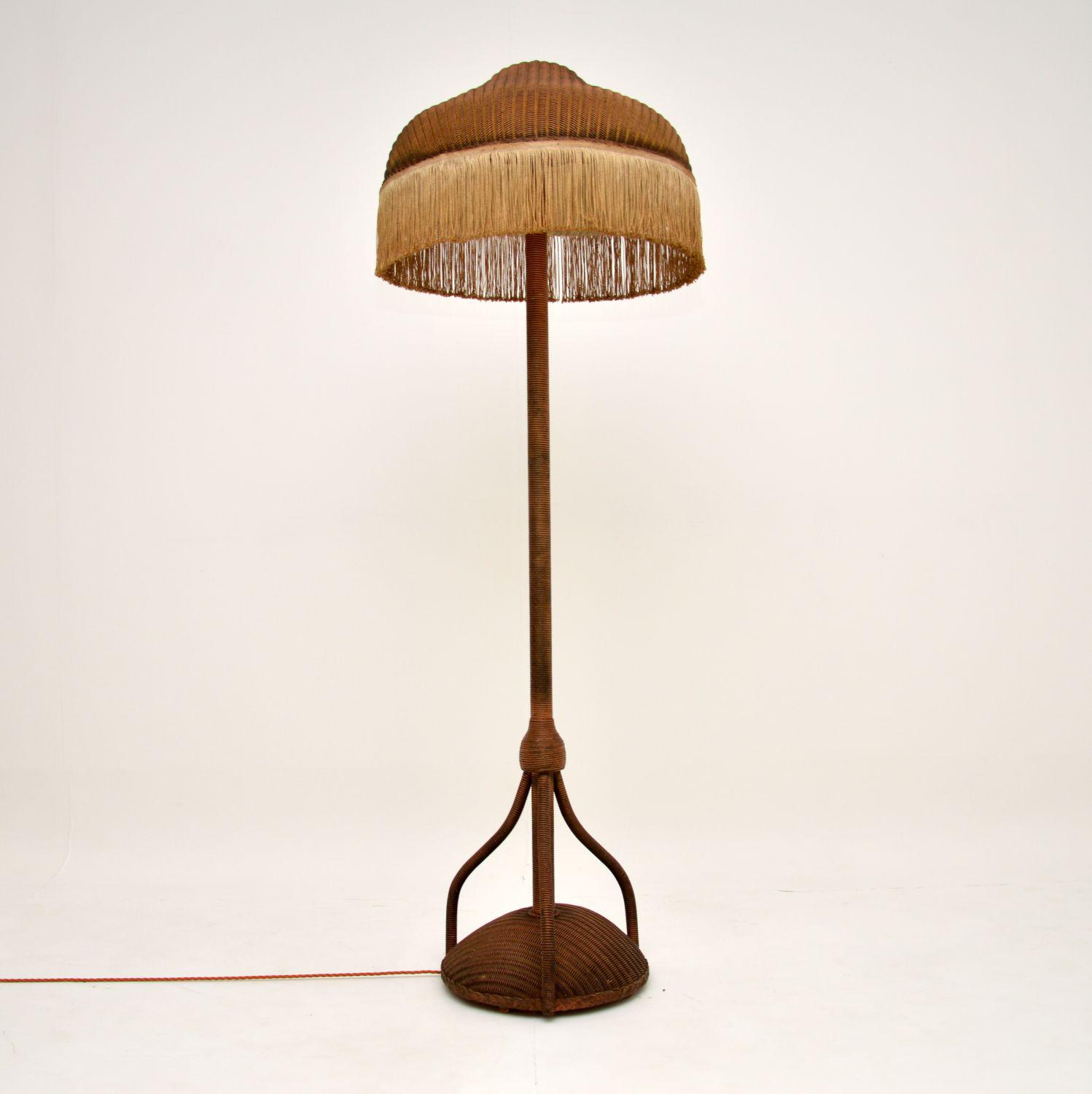 Art Deco Vintage Wicker Floor Lamp by Lloyd Loom (1 of 8) Art Deco Vintage Wicker Floor Lamp by Lloyd Loom (1 of 8)