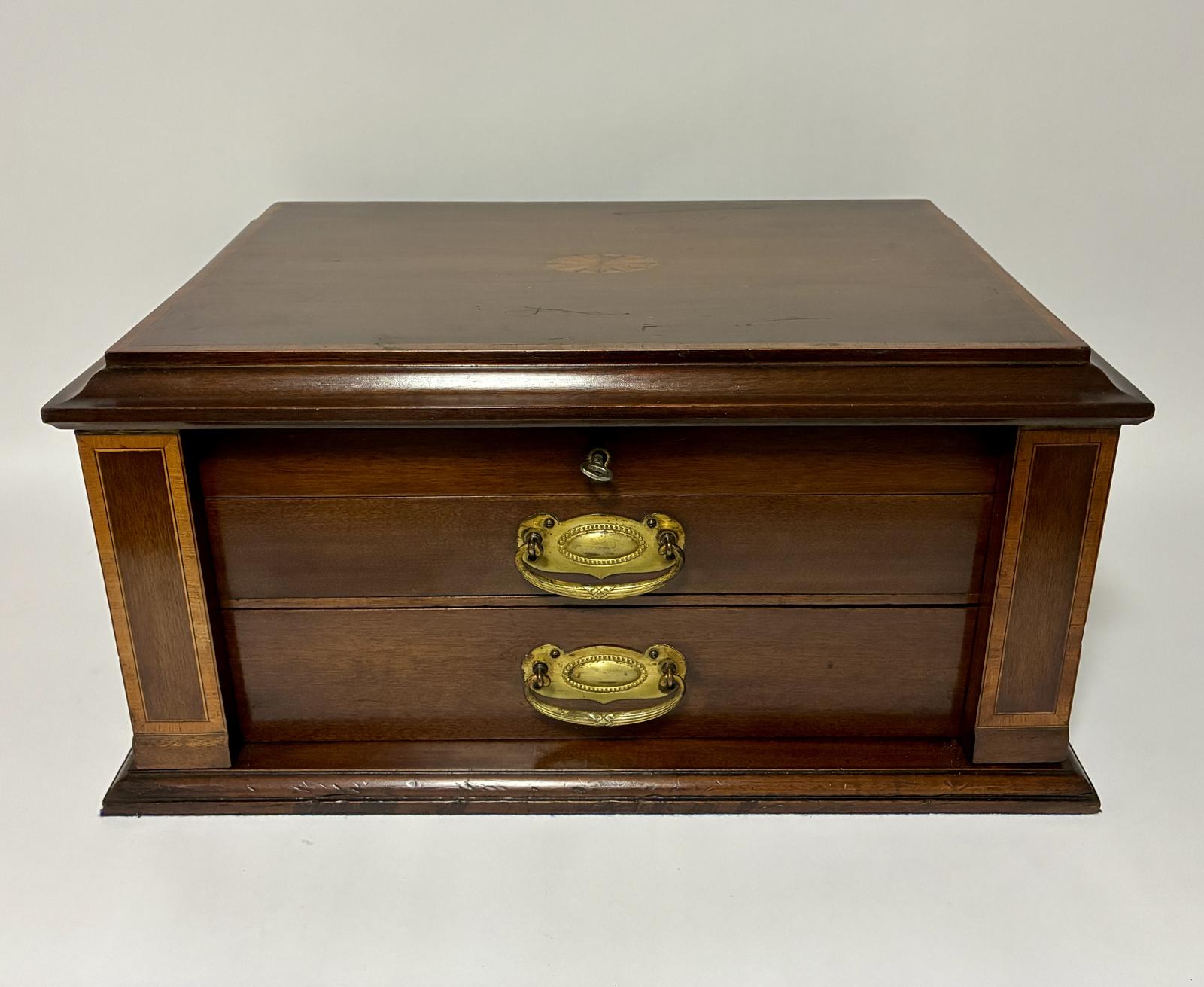 Edwardian Mahogany Inlaid Collector's Box (1 of 15) Edwardian Mahogany Inlaid Collector's Box (1 of 15)