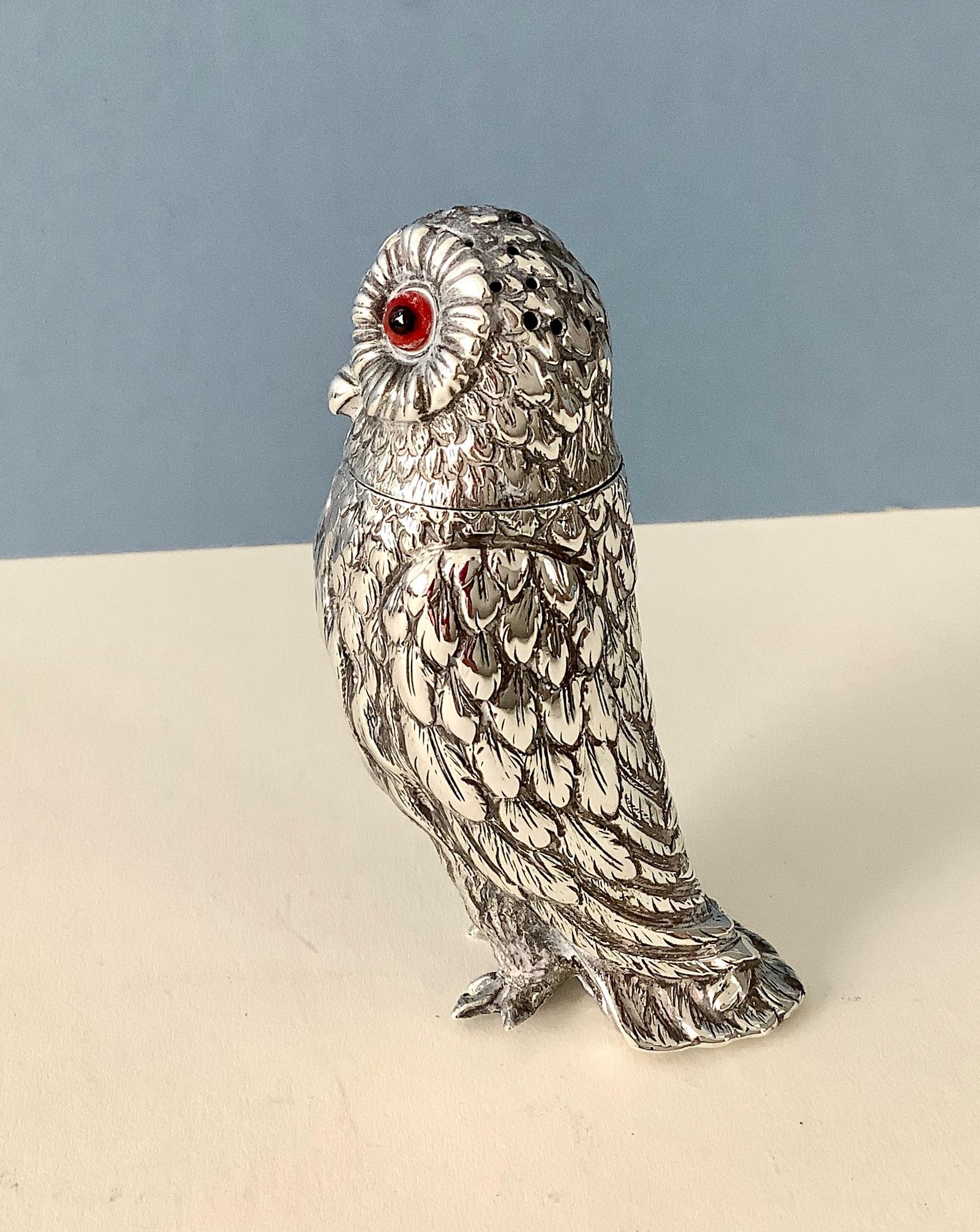 Antique Victorian Silver Owl Pepper Pot (1 of 9)
