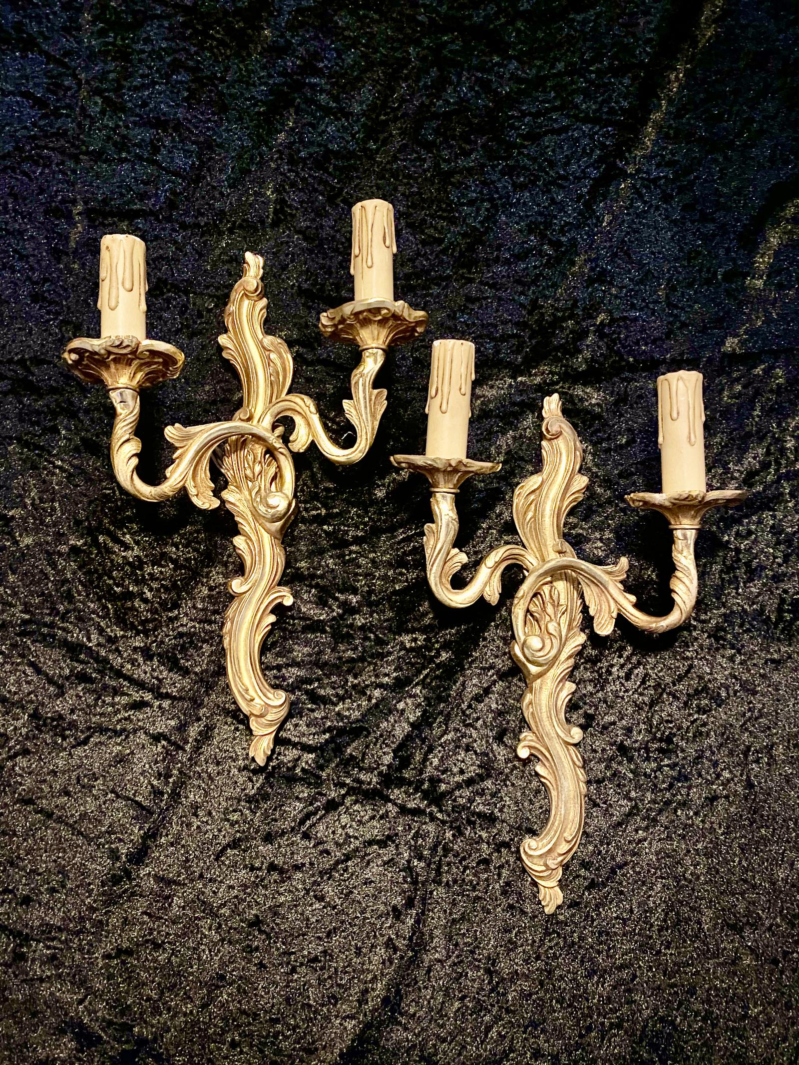 Pair of French Twin Arm Brass Wall Lights (1 of 10)