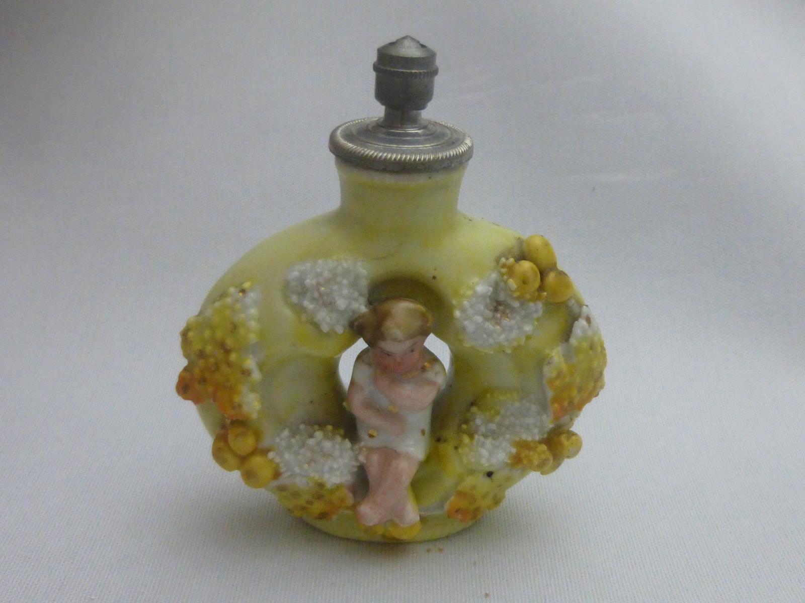 Edwardian Porcelain Scent Bottle (1 of 5)