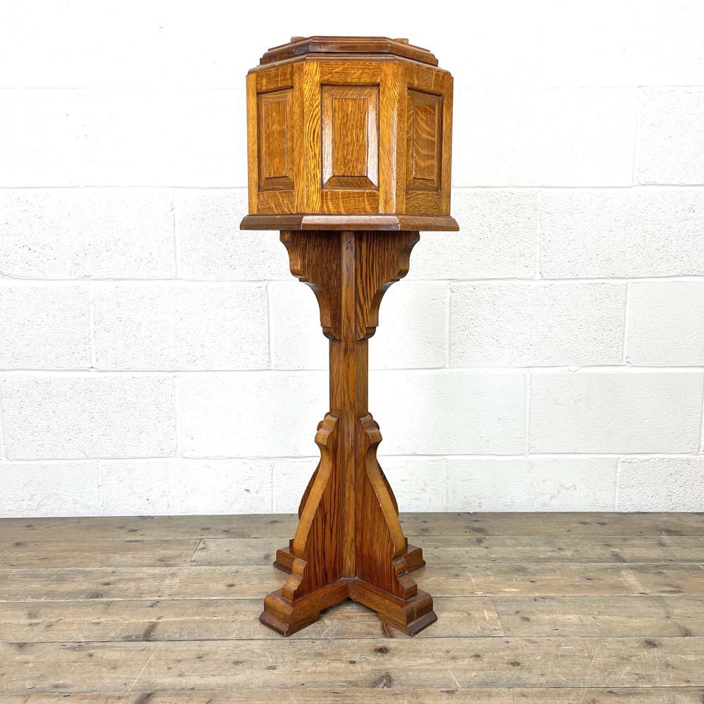 Antique Pine Church Font Stand (1 of 8) Antique Pine Church Font Stand (1 of 8)