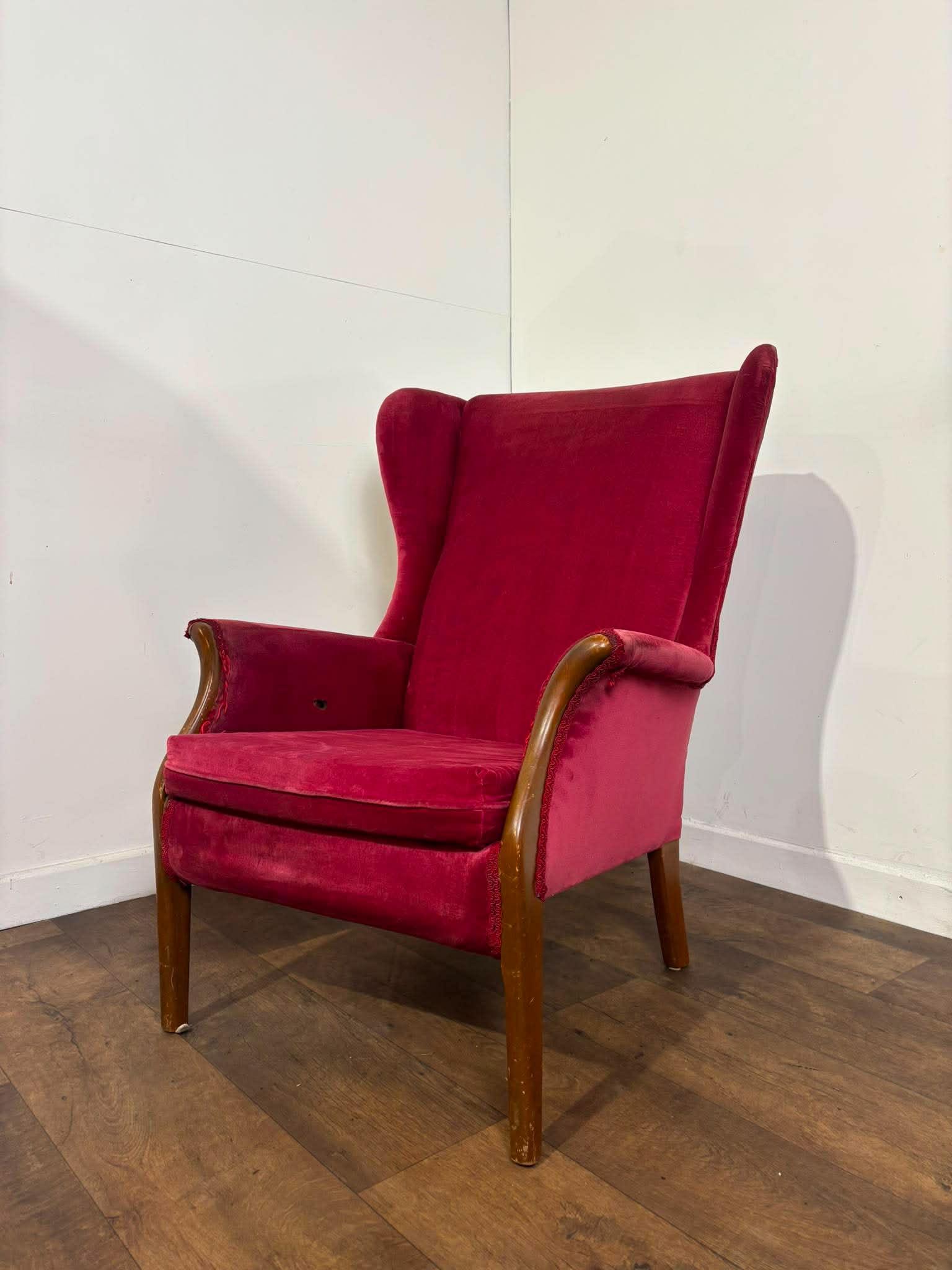 Vintage Parker Knoll Wing Back Chair (For Restoration) (1 of 13) Vintage Parker Knoll Wing Back Chair (For Restoration) (1 of 13)