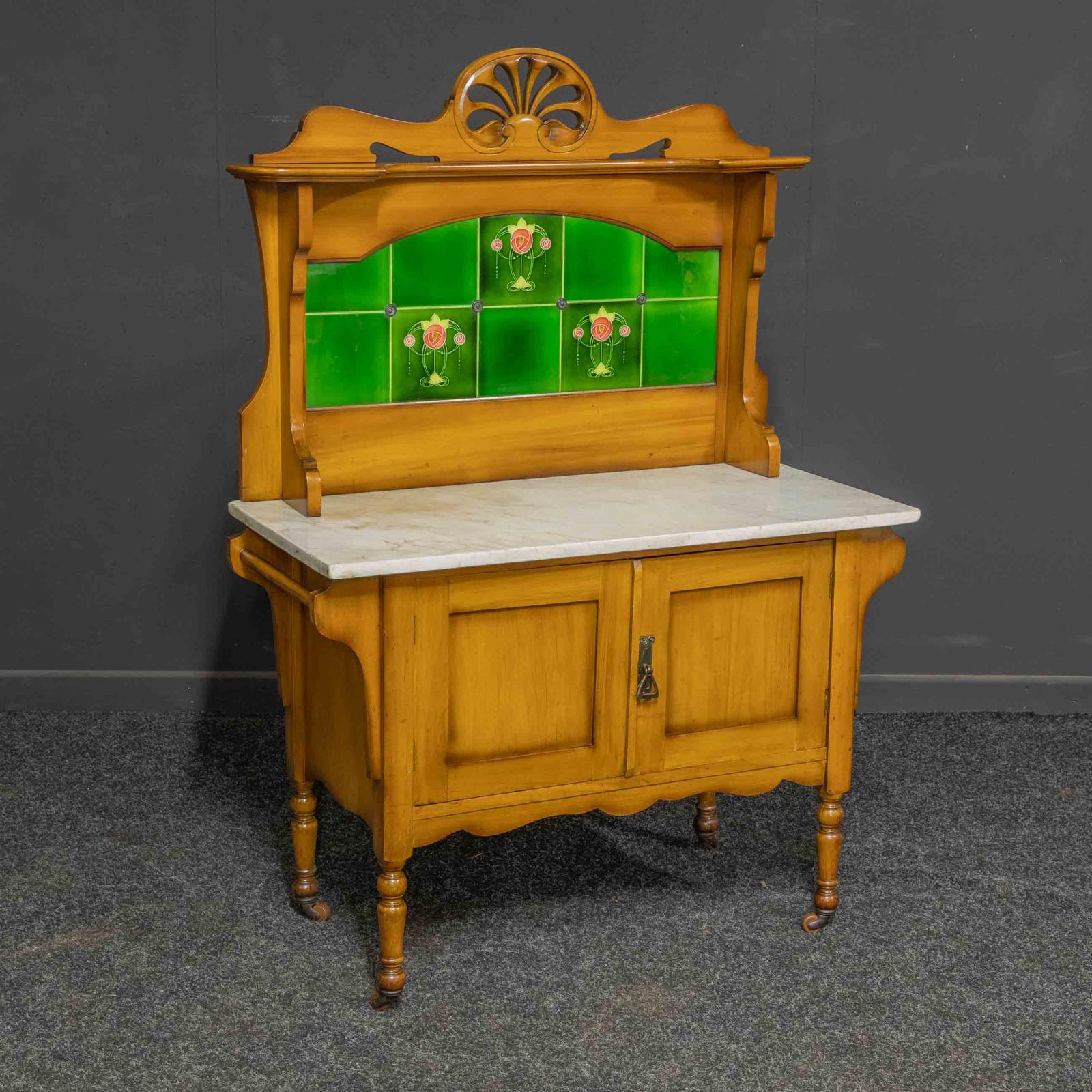 Victorian Birch Washstand (1 of 11)