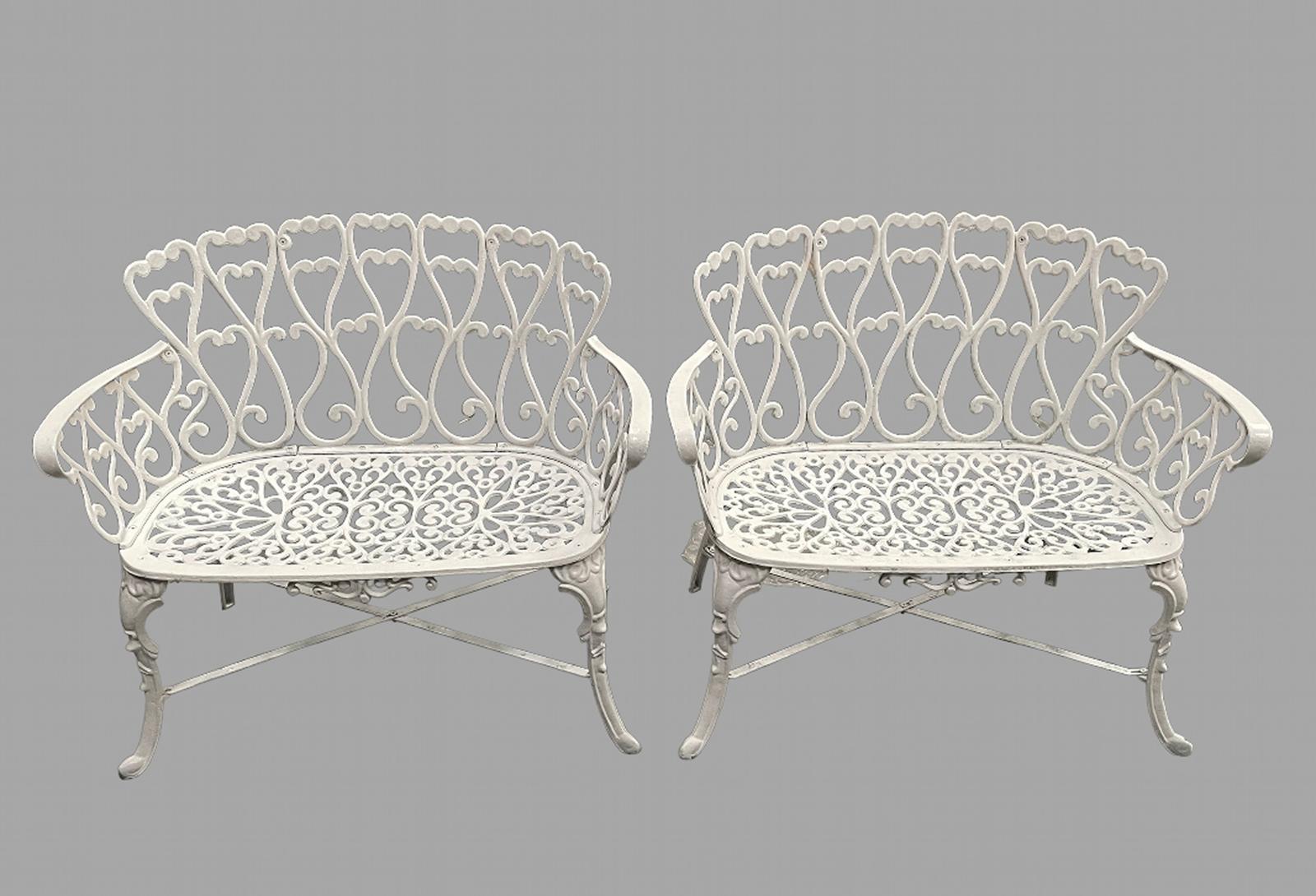 Pair of Attractive Metal Garden Seats LA423906