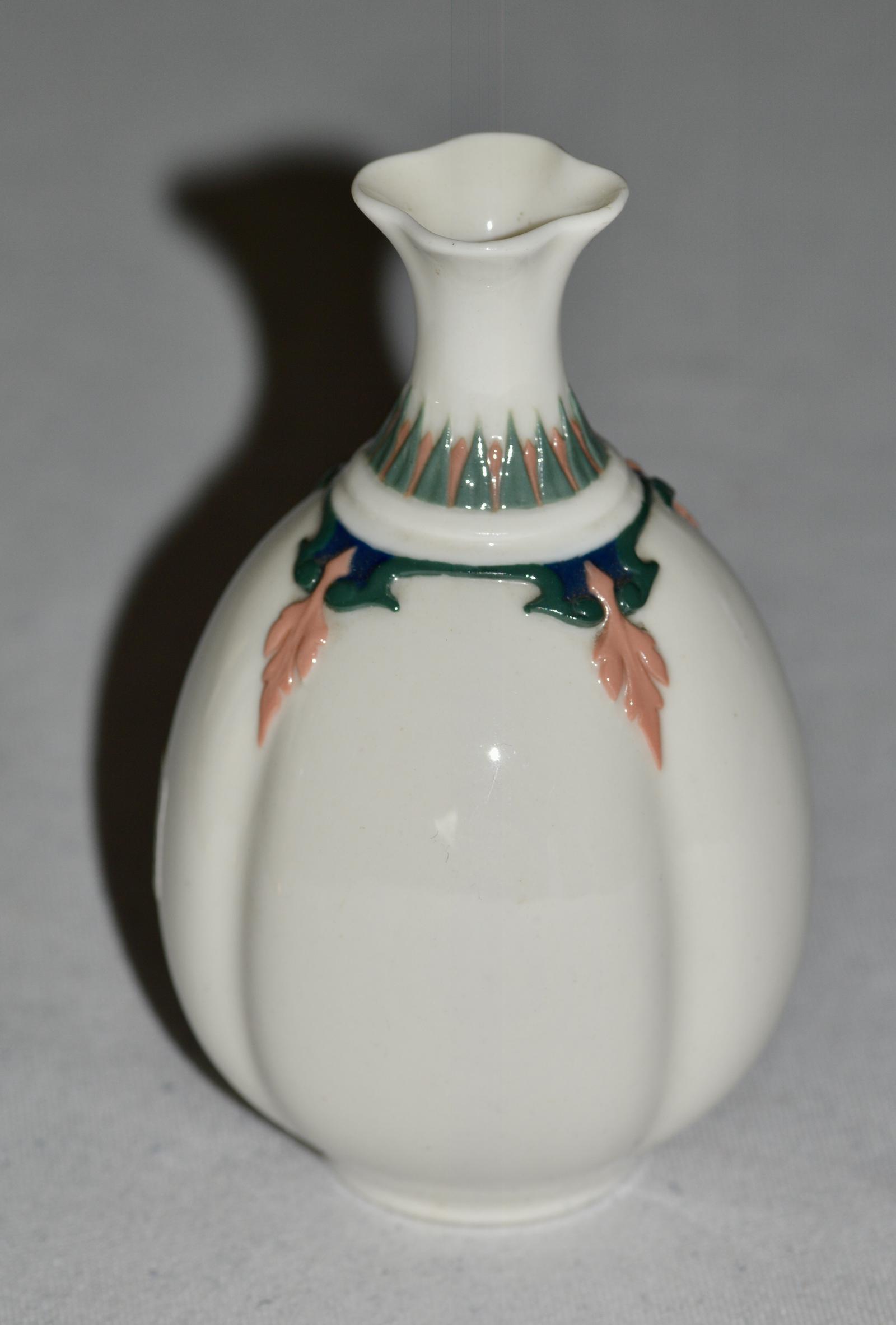Superb 1910 Edwardian Royal Worcester Bud Vase (1 of 5)