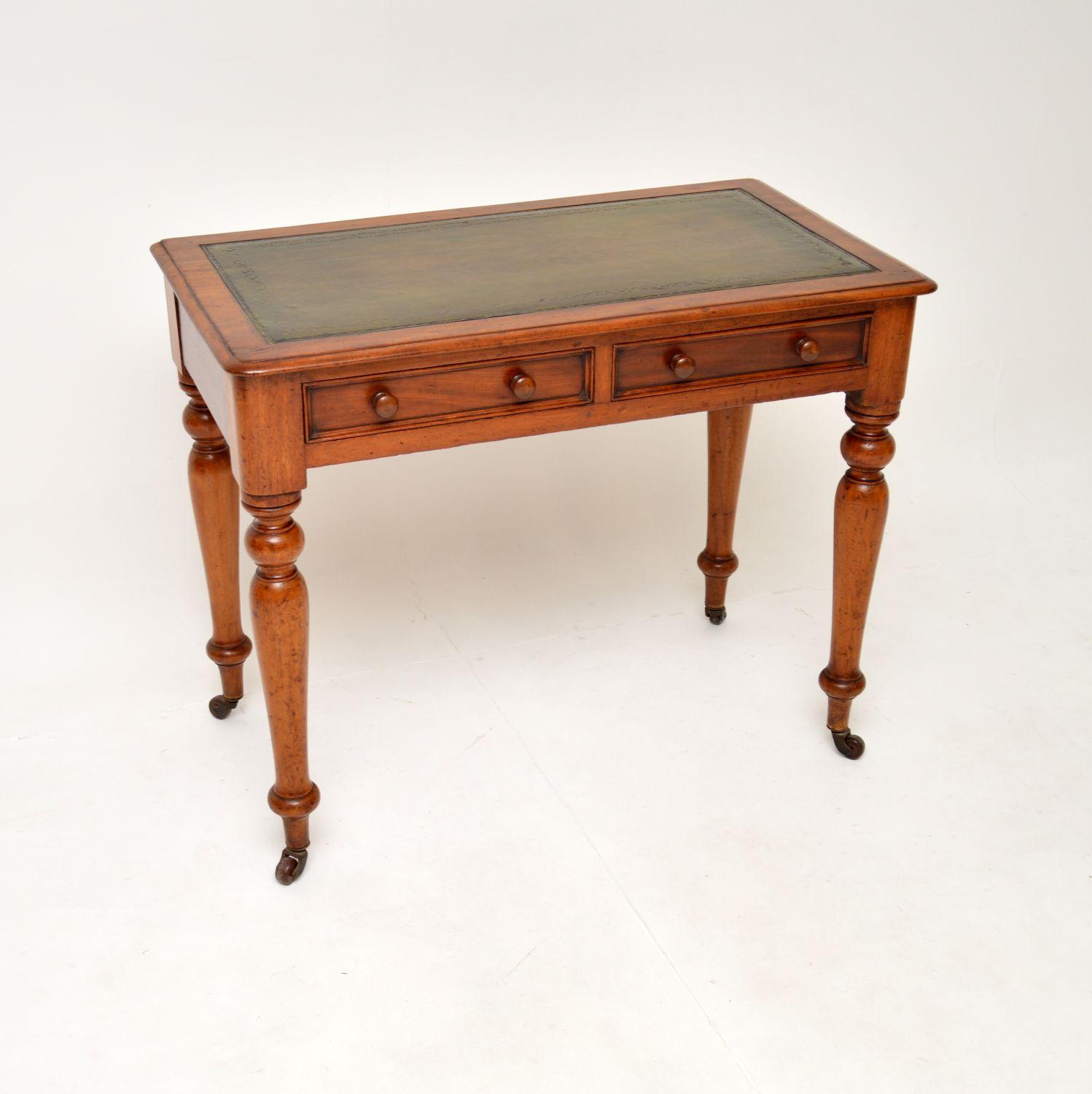 Antique Victorian Mahogany Leather Top Writing Table / Desk (1 of 10) Antique Victorian Mahogany Leather Top Writing Table / Desk (1 of 10)