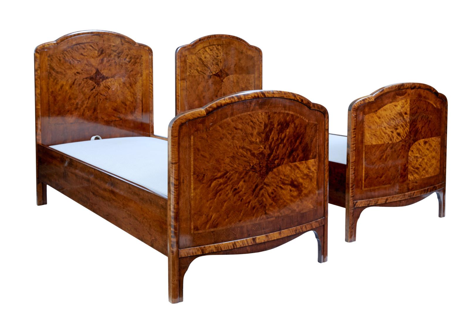 Fine Pair of Early 20th Century Inlaid Birch Single Beds (1 of 6)