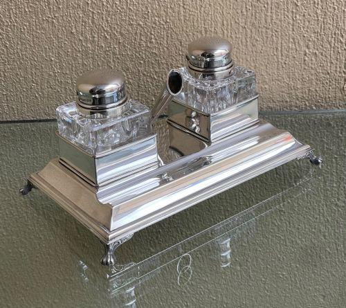 Elizabeth II Solid Silver Inkstand (1 of 7) Elizabeth II Solid Silver Inkstand (1 of 7)