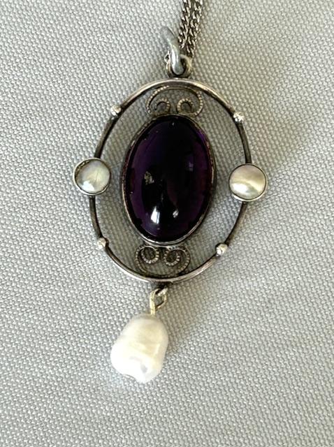 Edwardian Silver, Amethyst & Pearl Pendant Necklace (1 of 6) Edwardian Silver, Amethyst & Pearl Pendant Necklace (1 of 6)