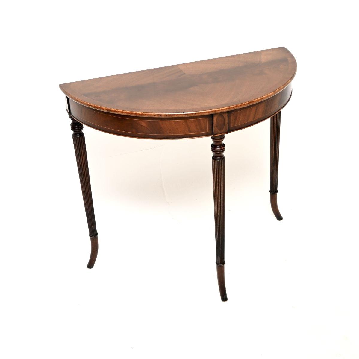 Regency Style Mahogany Console Table (1 of 7) Regency Style Mahogany Console Table (1 of 7)