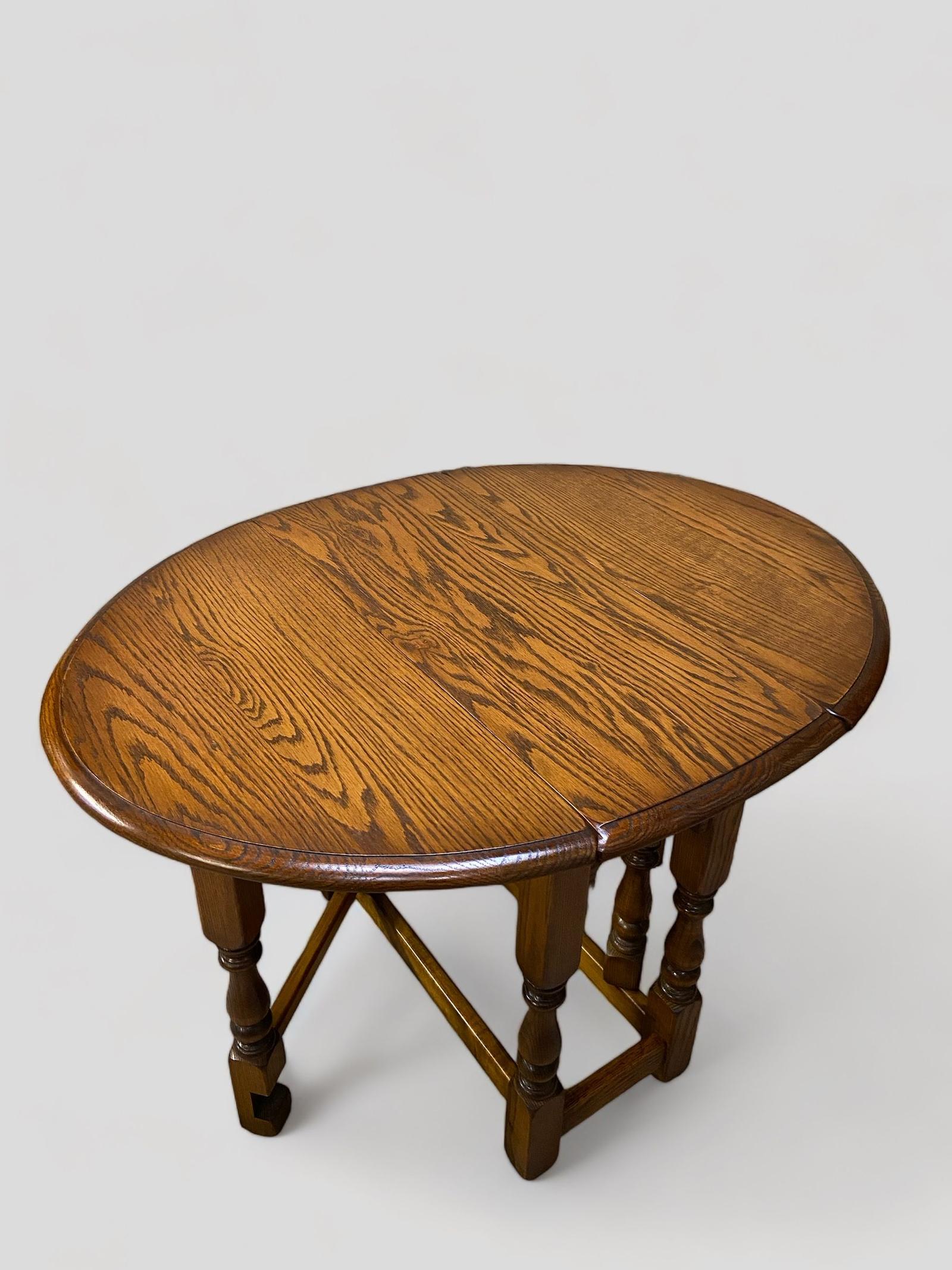 Vintage Old Charm Wood Brothers / Occasional Drop Leaf Gateleg Coffee Side Table/ 1960s / Light Oak (1 of 11)