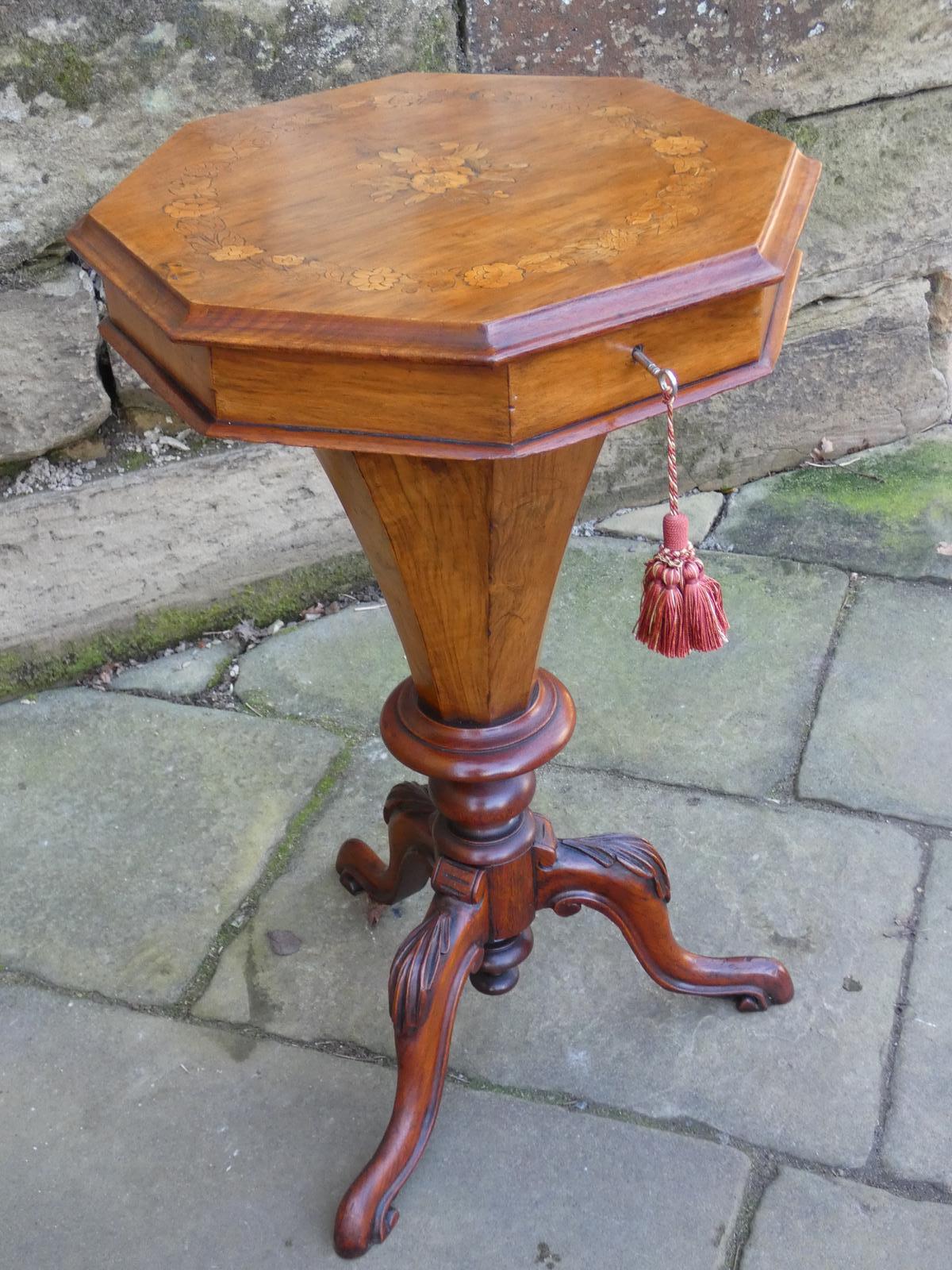 Rosewood Marquetry Sewing Table / Work Table (1 of 8)
