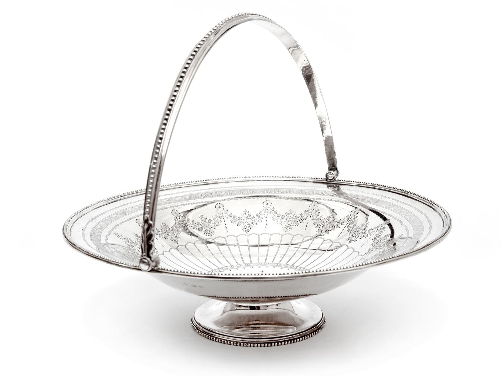 Antique Silver Plated Circular Basket with a Beaded Border and Swing Handle (1 of 6)