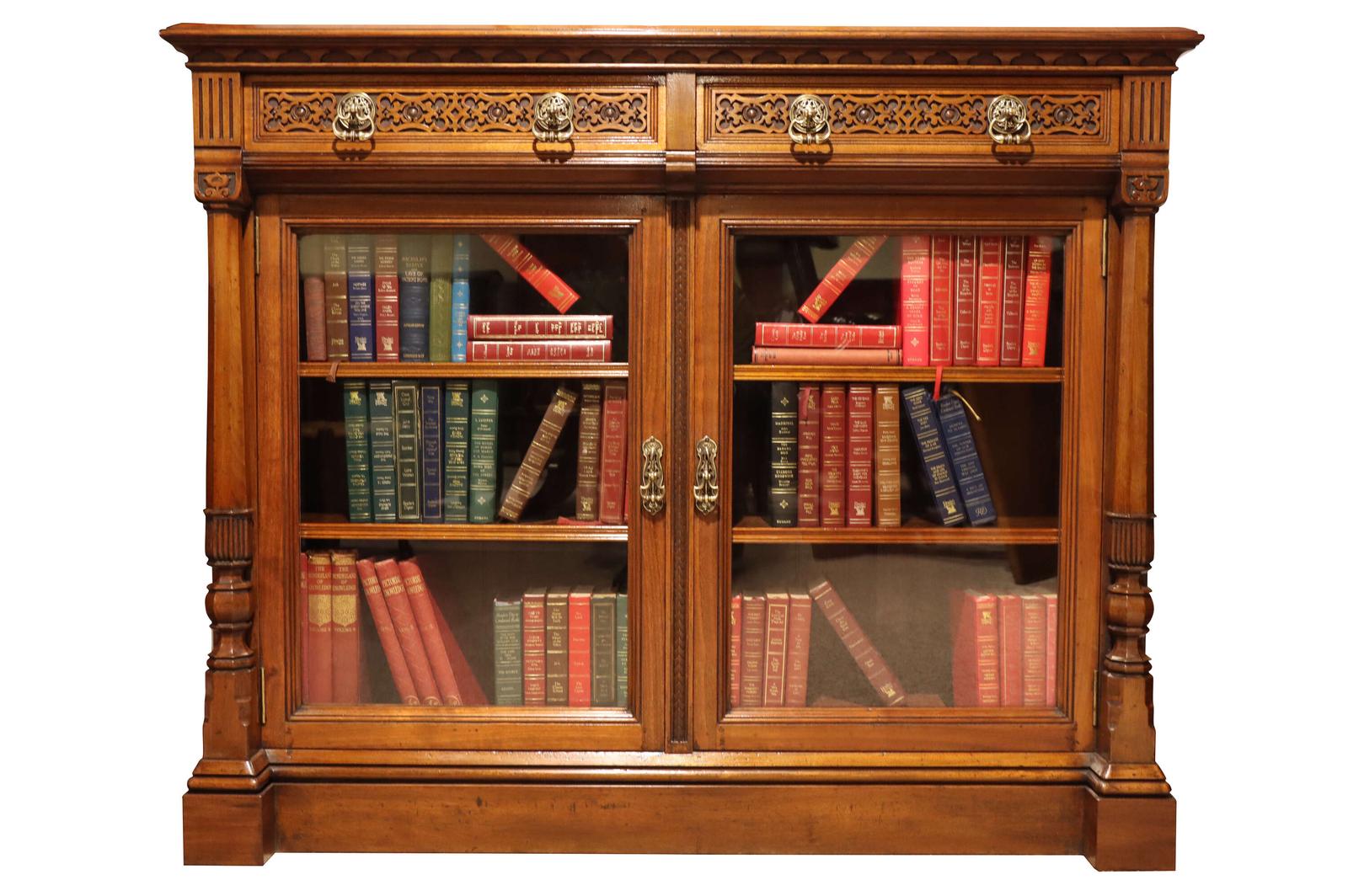 Fine Victorian Walnut Glazed Bookcase by Gillow & Co, Lancaster – Circa 1890 (1 of 7)