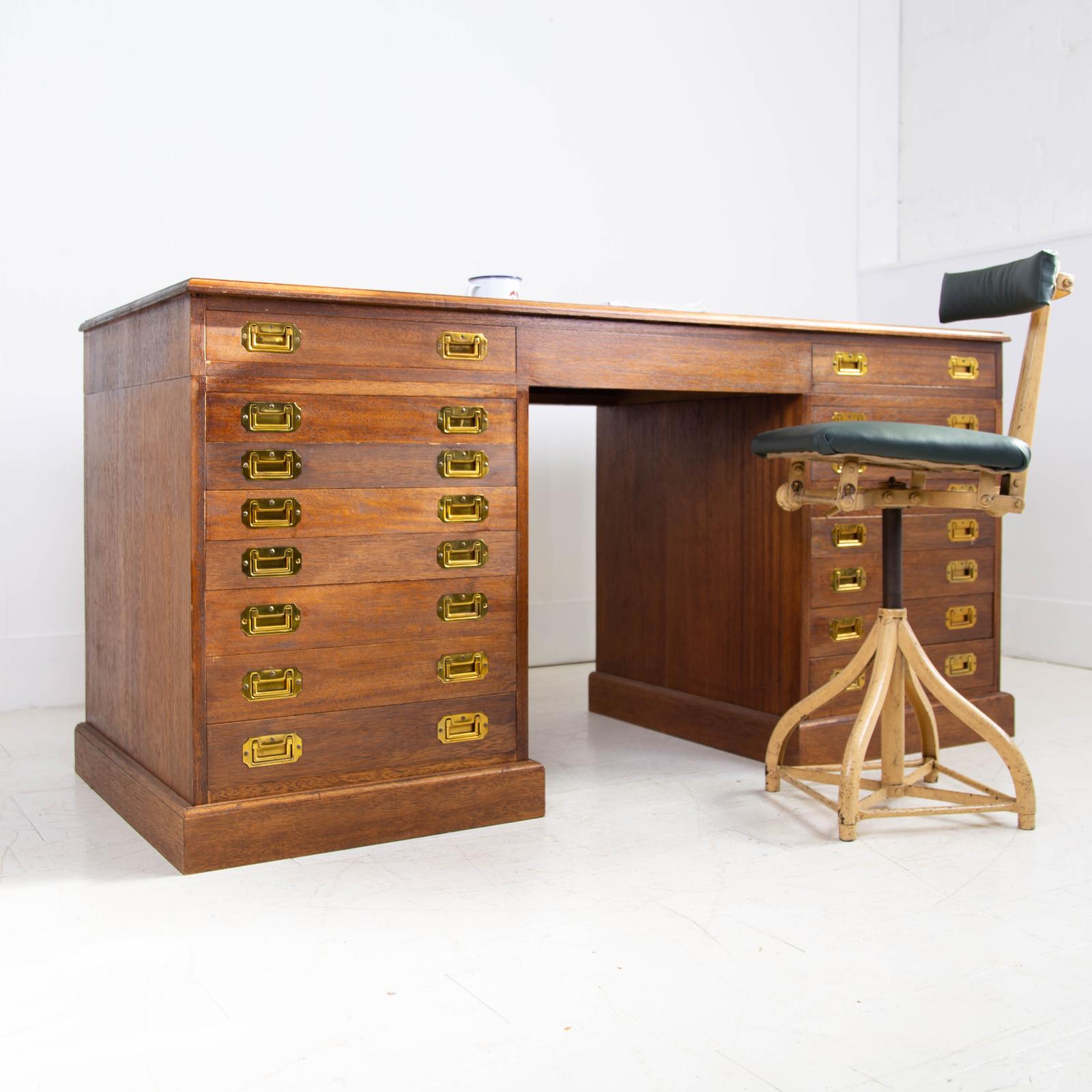 Tremendous Mid Century 16 Drawer Workshop Desk Cabinet (1 of 13) Tremendous Mid Century 16 Drawer Workshop Desk Cabinet (1 of 13)