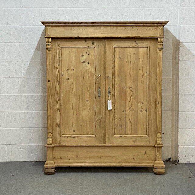 Antique Pine Cottage Wardrobe - Dismantles (1 of 5) Antique Pine Cottage Wardrobe - Dismantles (1 of 5)