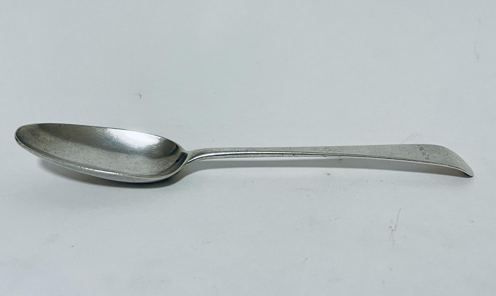 18th Century Solid Silver Serving Spoon (1 of 11) 18th Century Solid Silver Serving Spoon (1 of 11)