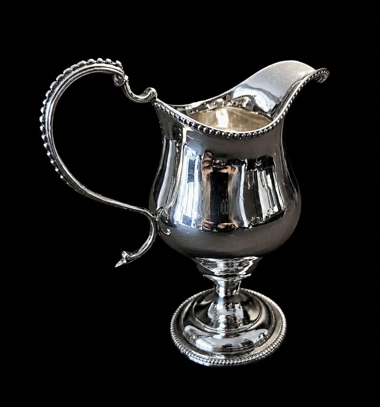 Georgian Antique Solid Sterling Silver Cream Jug London 1781 (1 of 6) Georgian Antique Solid Sterling Silver Cream Jug London 1781 (1 of 6)