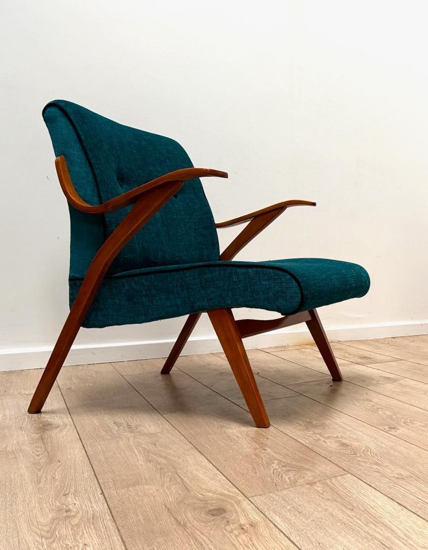 Mid Century Italian Gio Ponti Special Style Teak Armchair (1 of 4) Mid Century Italian Gio Ponti Special Style Teak Armchair (1 of 4)