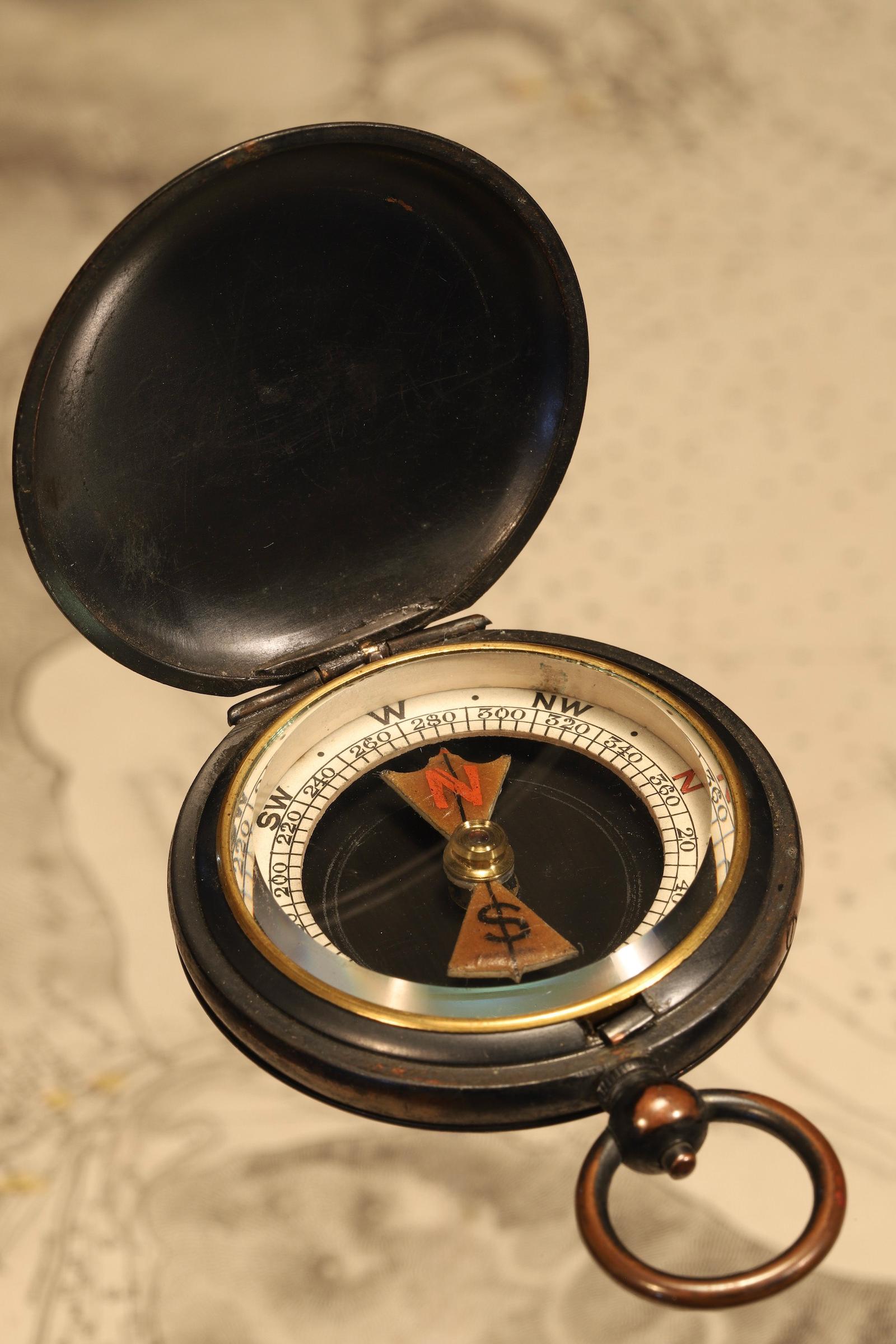 The Glow Needle Pocket Compass by Francis Barker c.1910 (1 of 6)