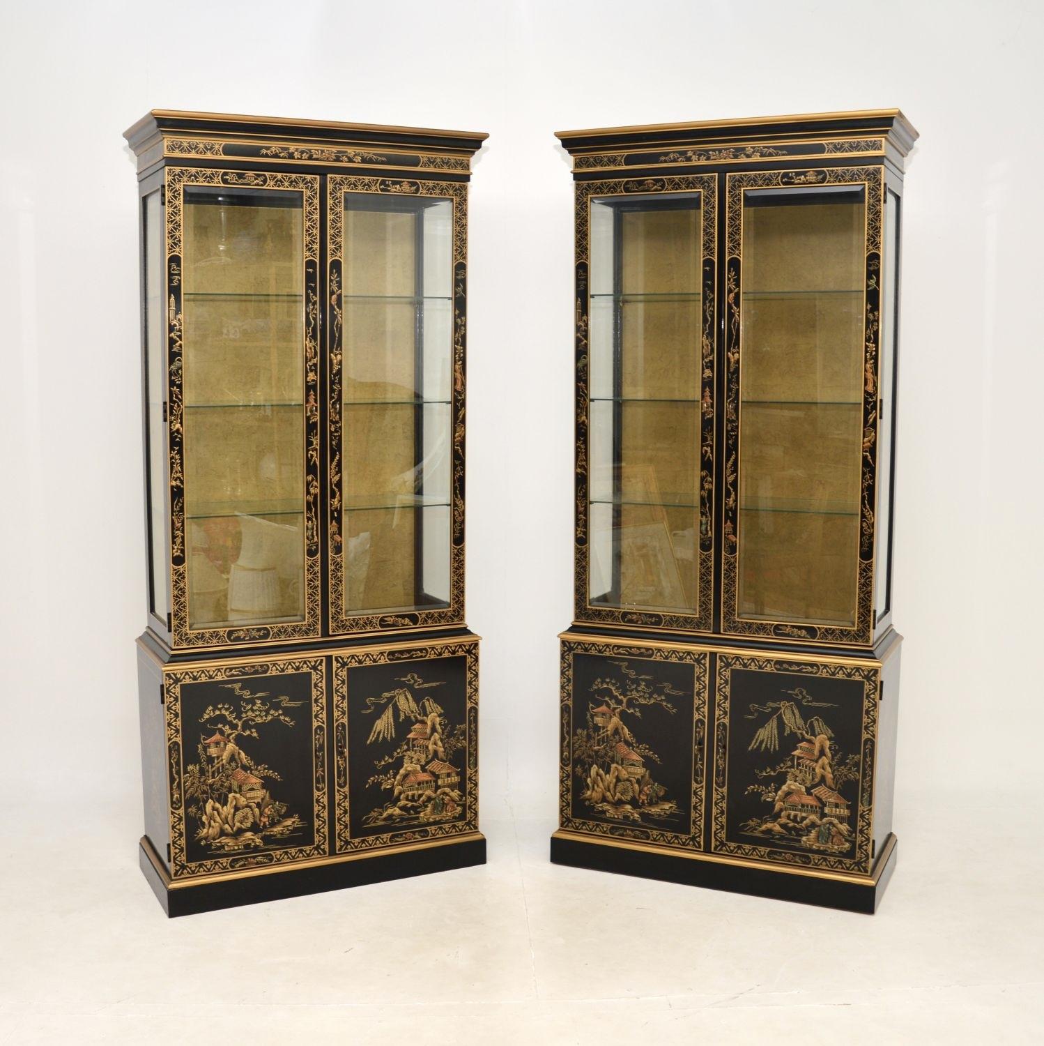 Pair of Georgian Style Lacquered Chinoiserie Bookcases (1 of 15) Pair of Georgian Style Lacquered Chinoiserie Bookcases (1 of 15)