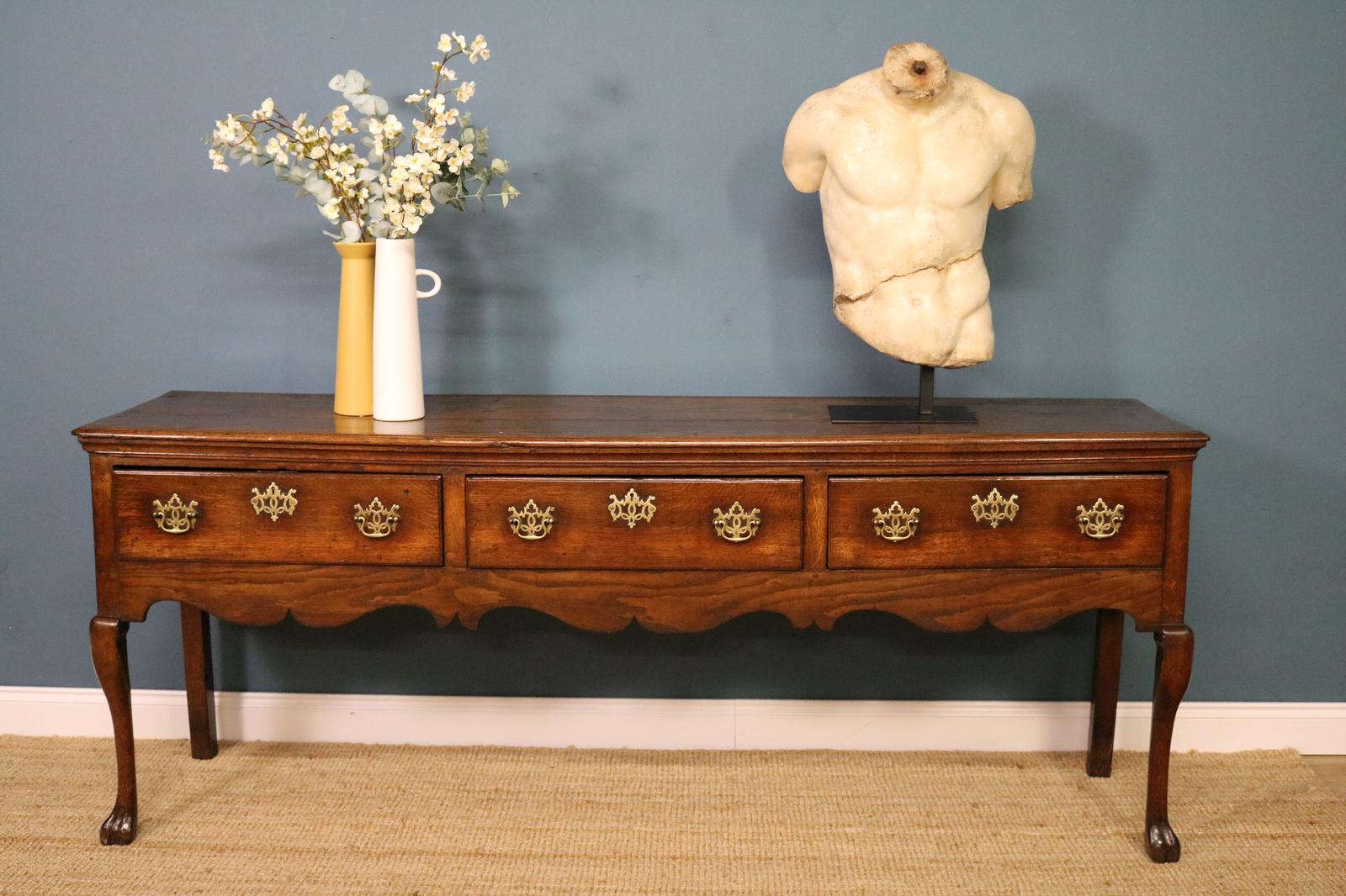 18th Century Oak & Elm Dresser Base (1 of 13) 18th Century Oak & Elm Dresser Base (1 of 13)