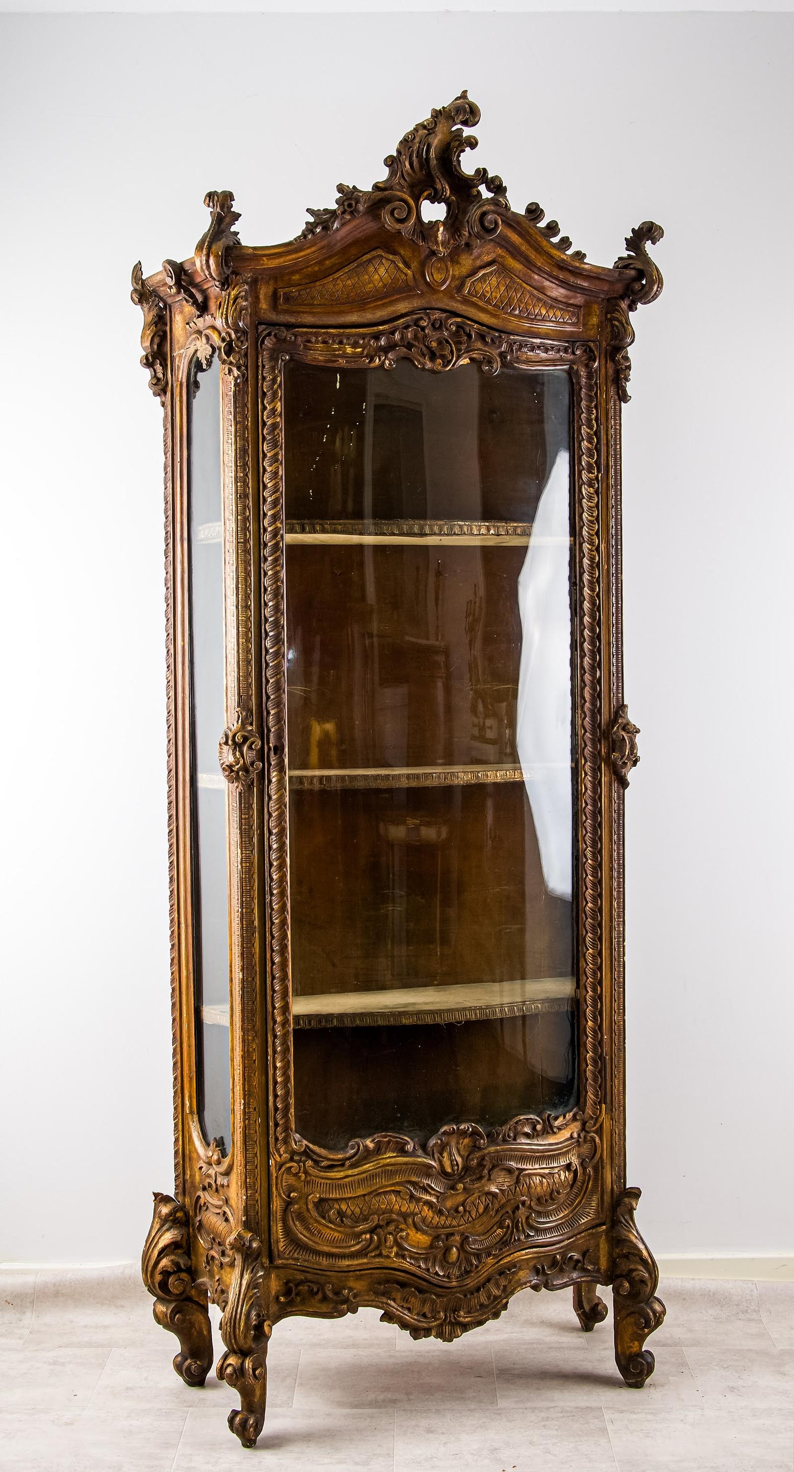 Continental Furniture - main image