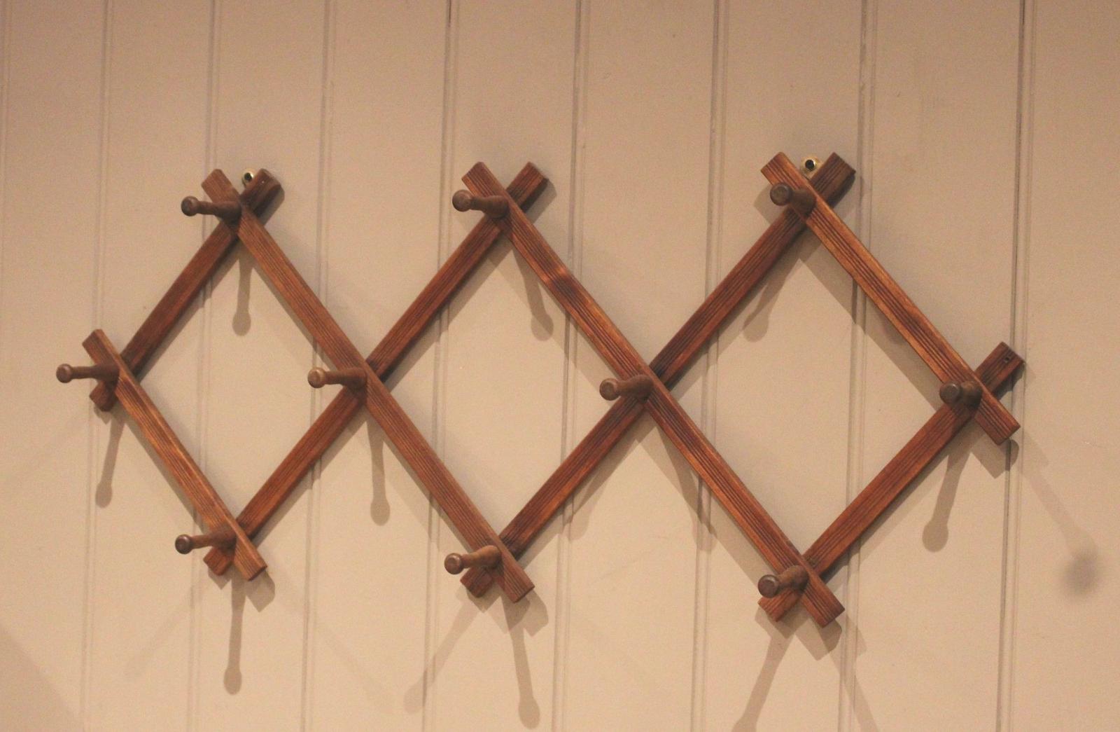 French Extending Beech Coat Hooks (1 of 9) French Extending Beech Coat Hooks (1 of 9)