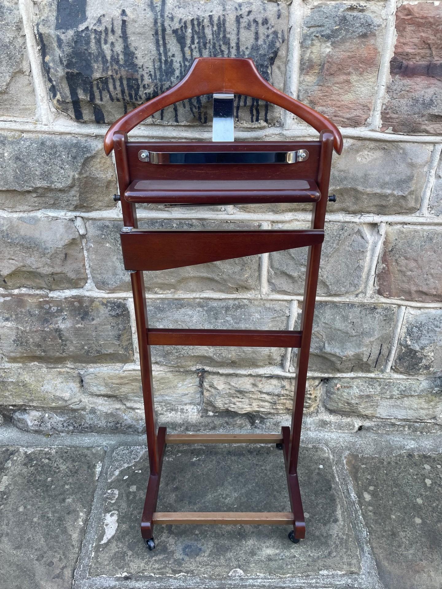 Quality Beech Valet Clothes Stand (1 of 9)