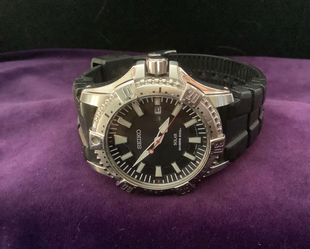 Diver's Wrist Watch (1 of 5)